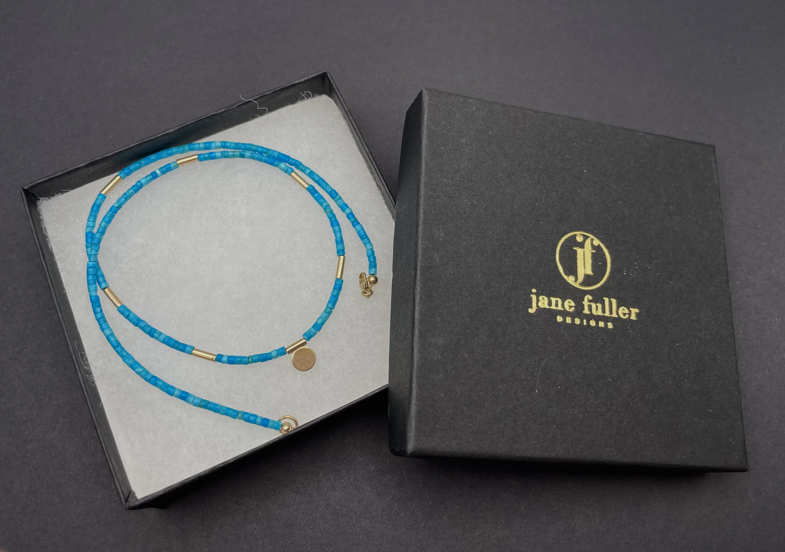 Turquoise heishi necklace 7.jpg