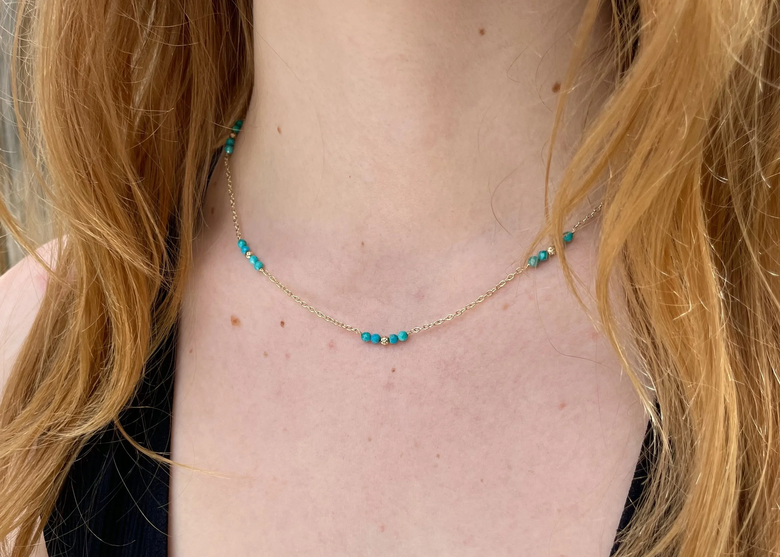 turquoise bead necklace2.jpg