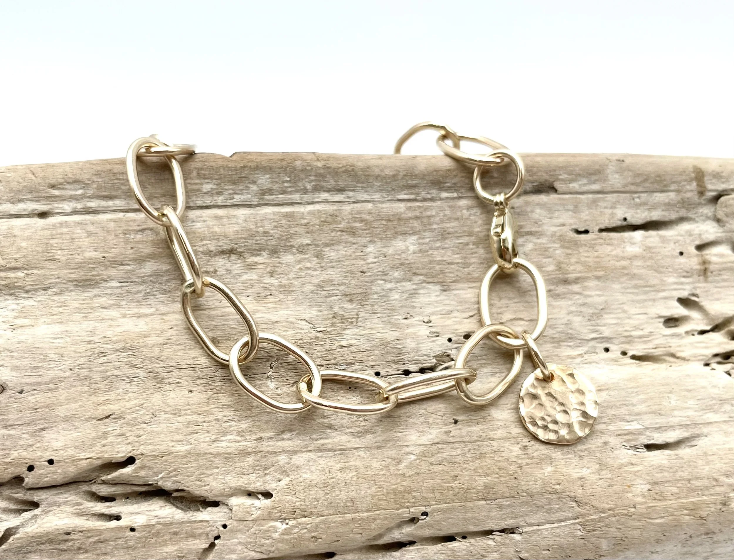 Gold link bracelet 3.jpg