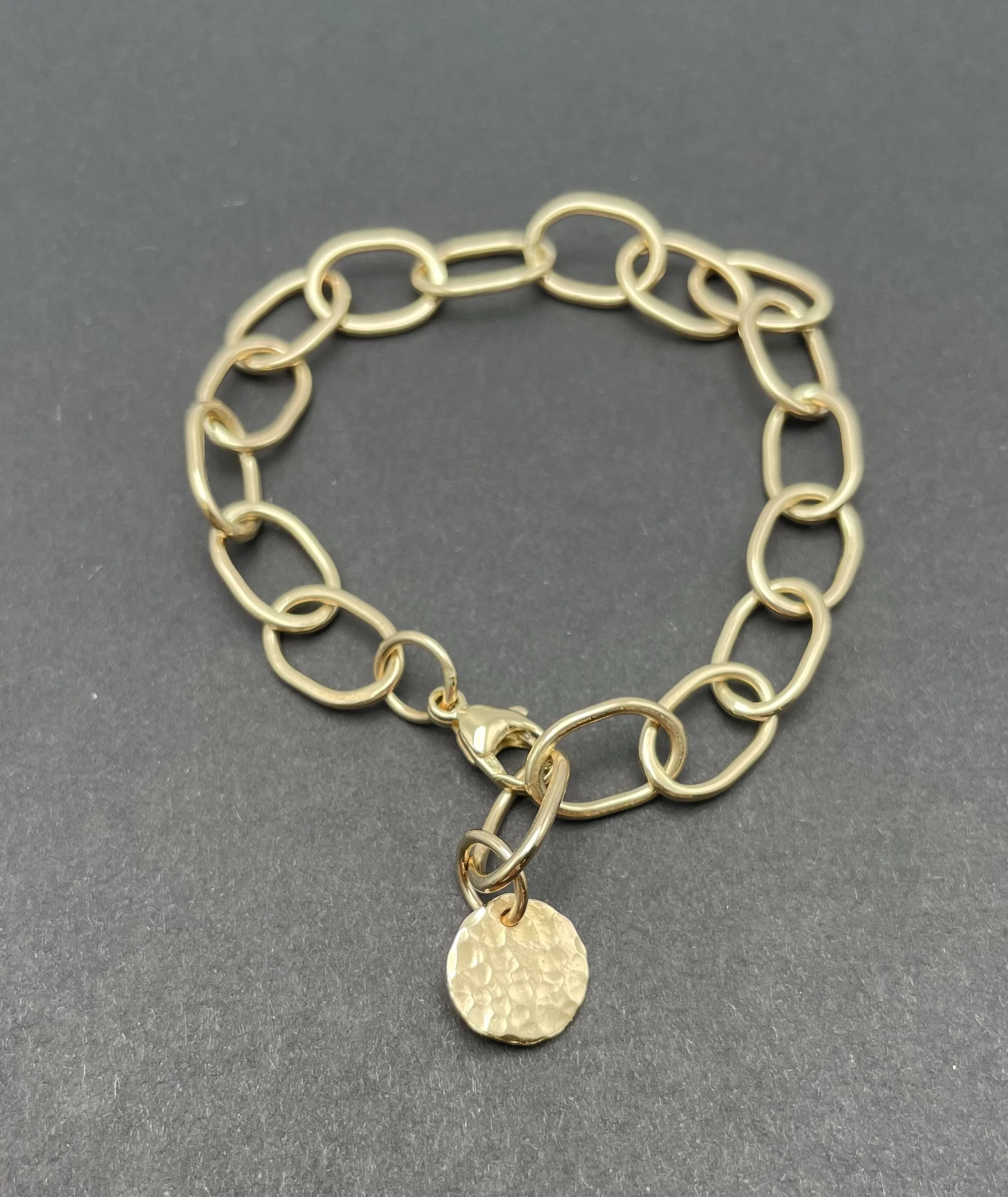 Gold link bracelet 4.jpg