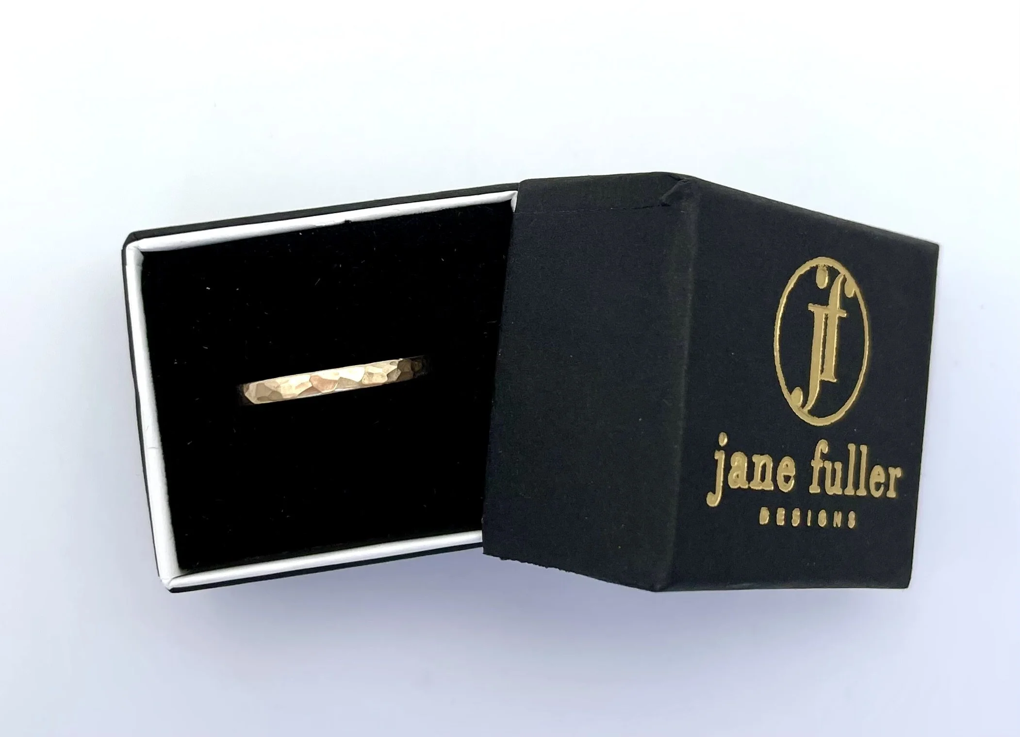 14k ring 2mm.jpg