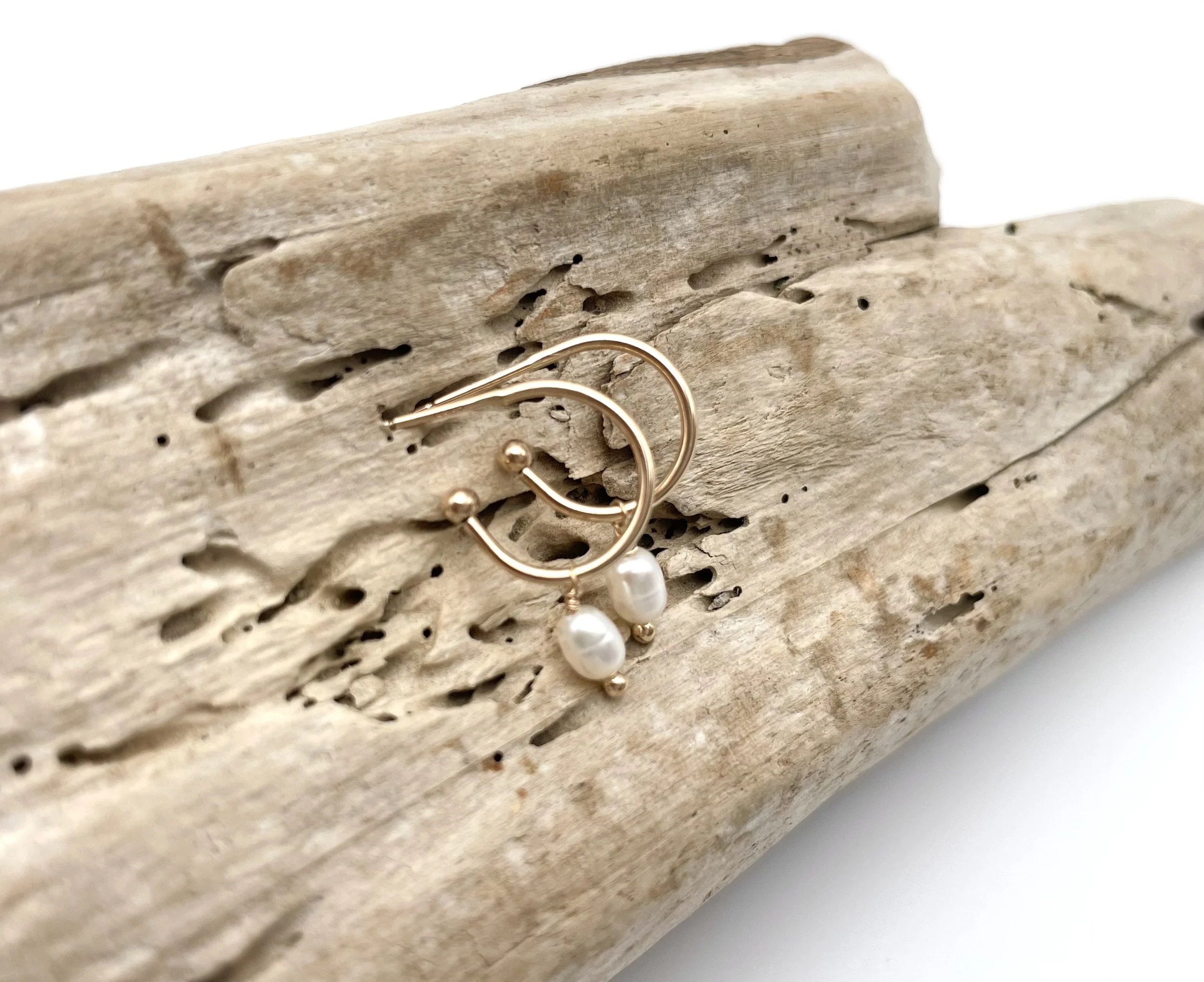 pearl hoop earrings7.jpg