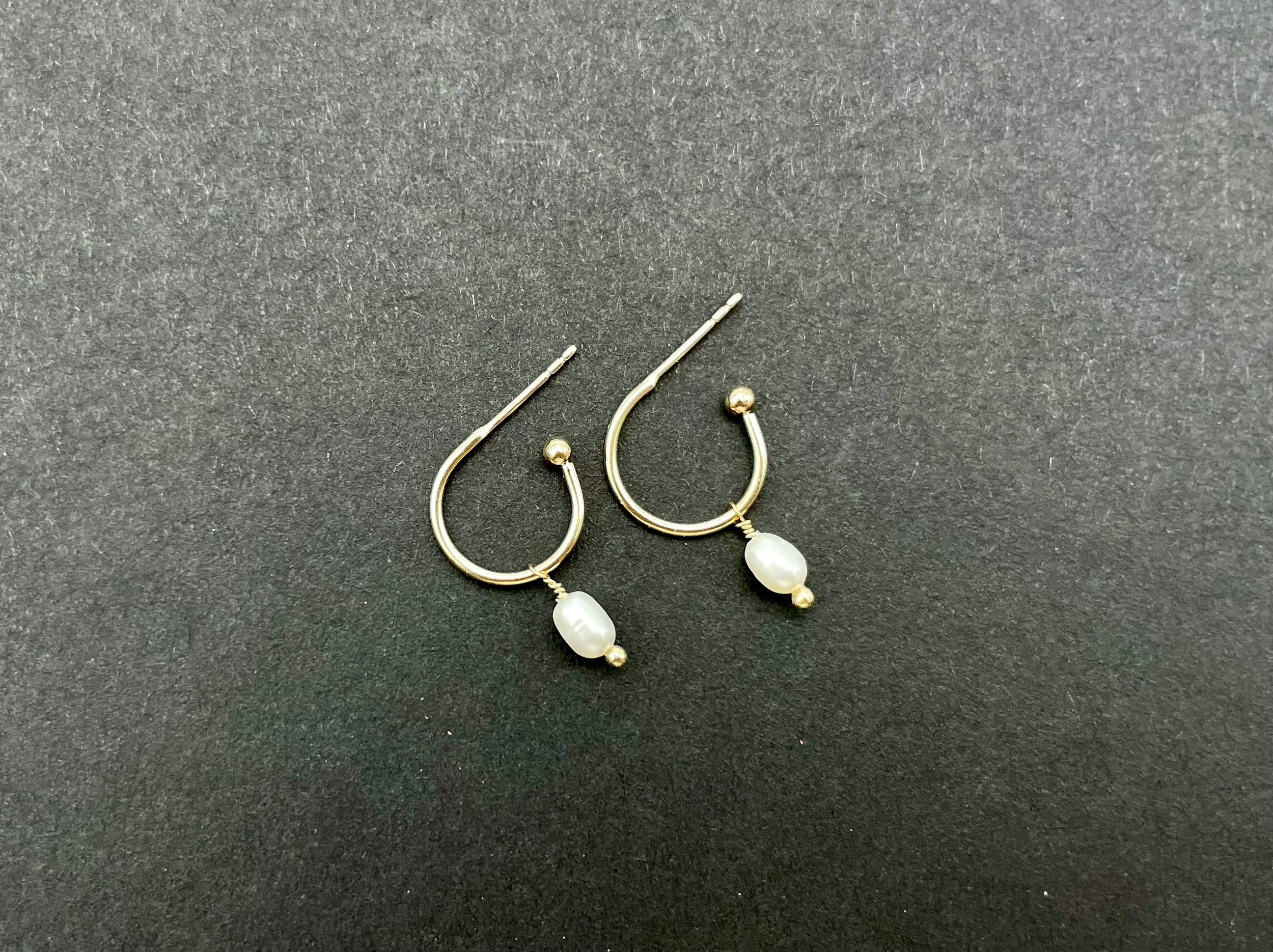 pearl hoop earrings3.jpg