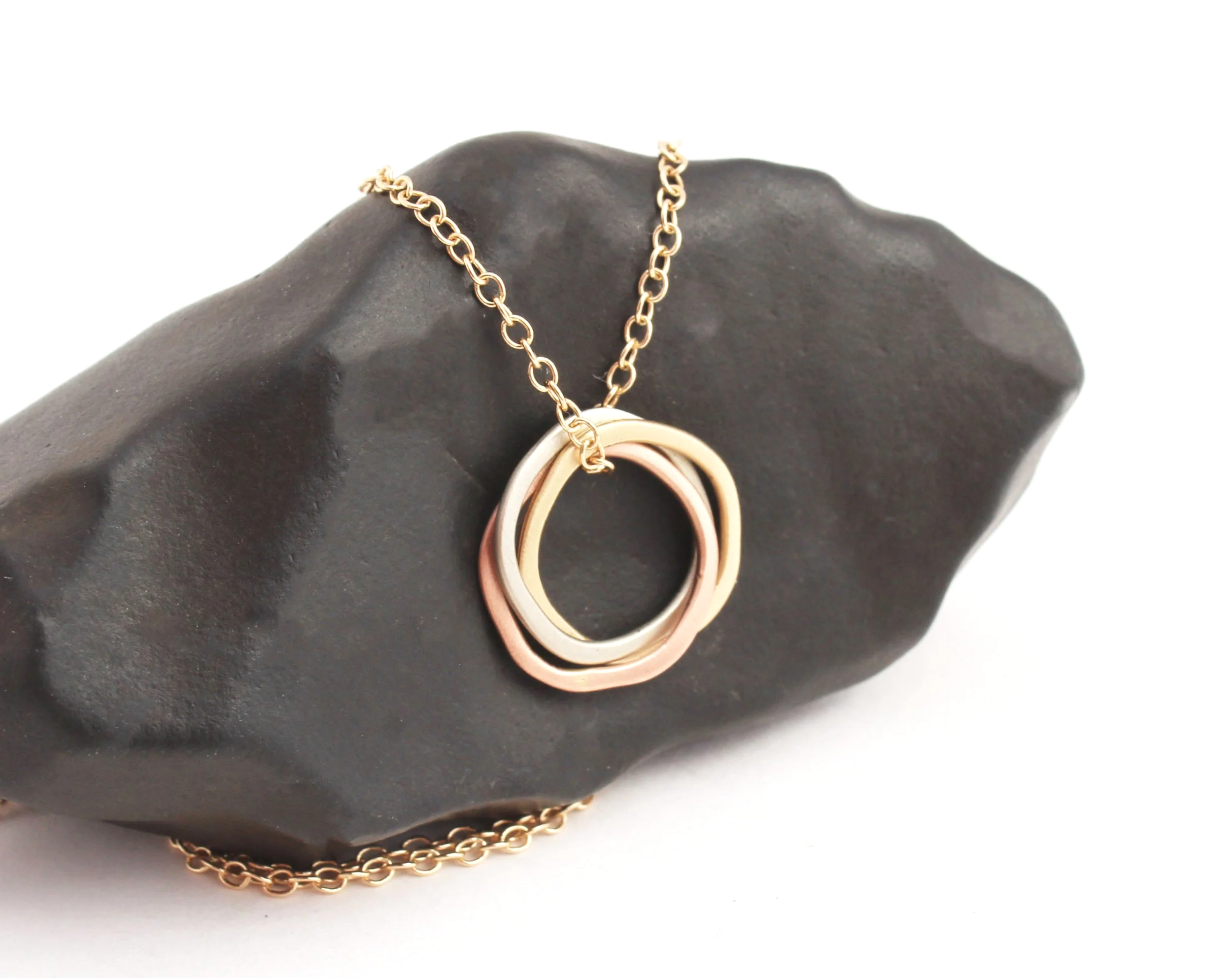 tri color circles pendant necklace 14k gold