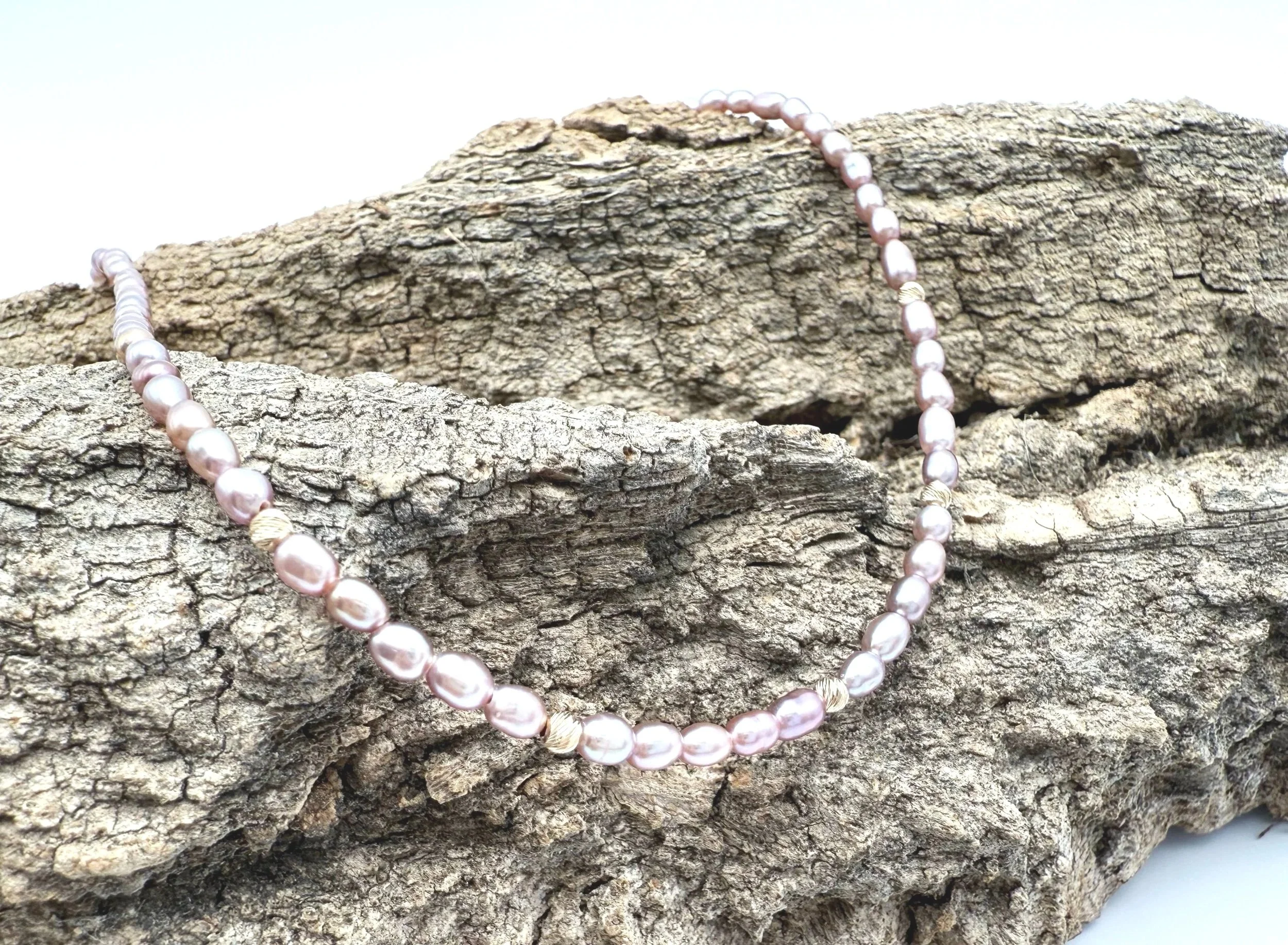 14k solid gold purple pearl string necklace