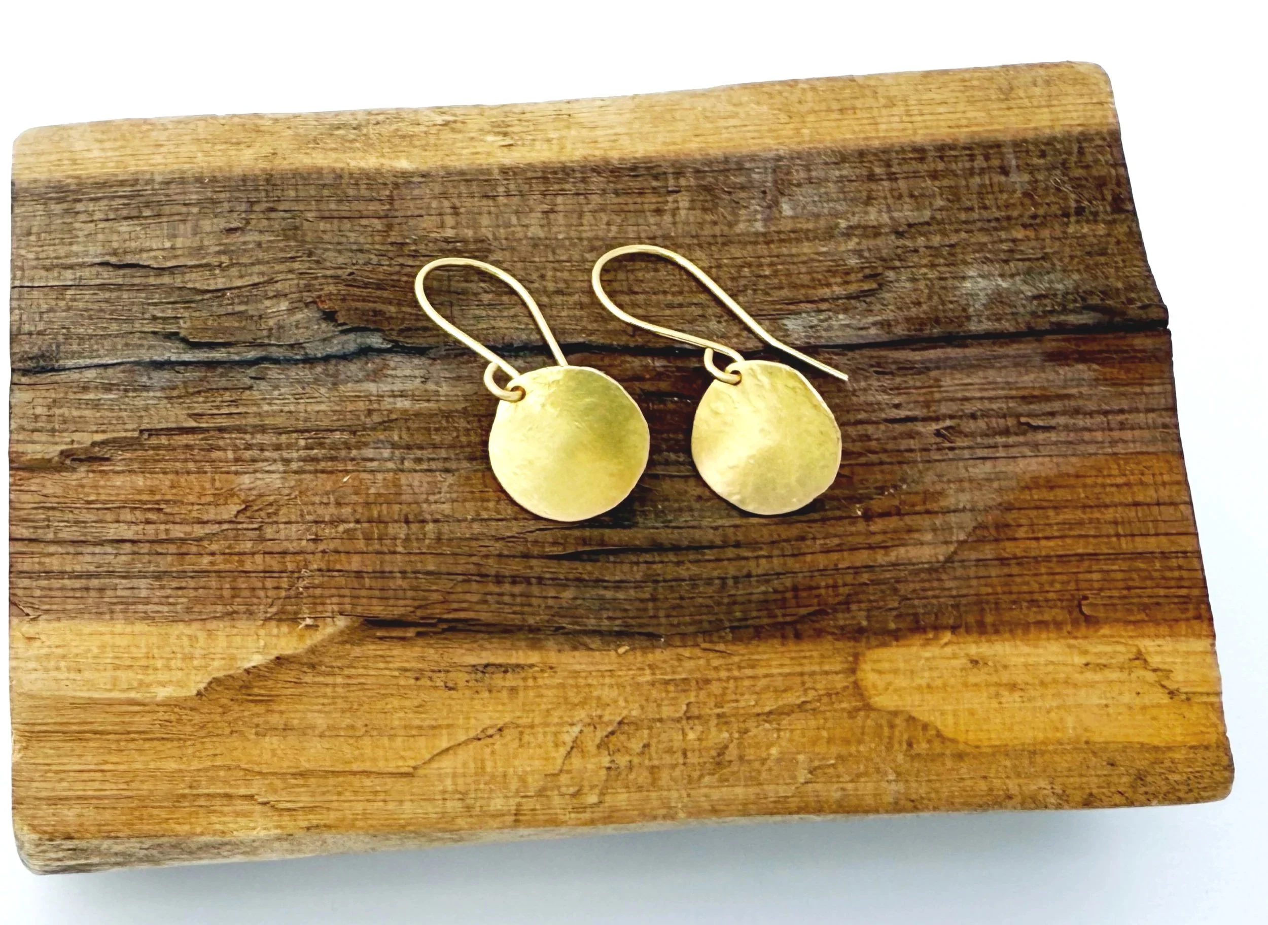 solid gold disc earrings 18k