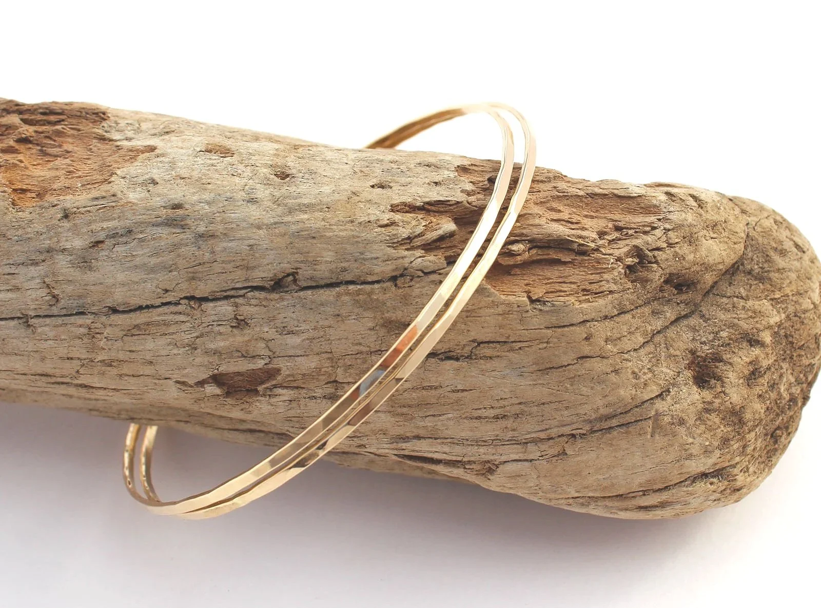 women's gold bangle bracelet 14k