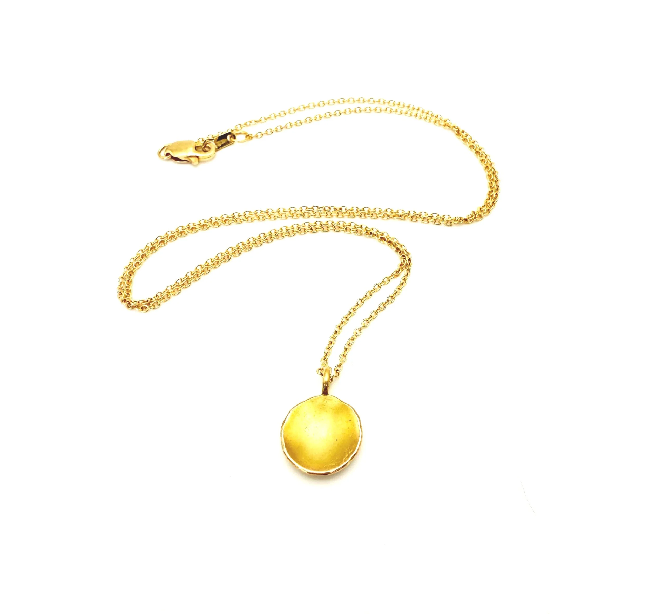 18k gold concave disc pendant necklace