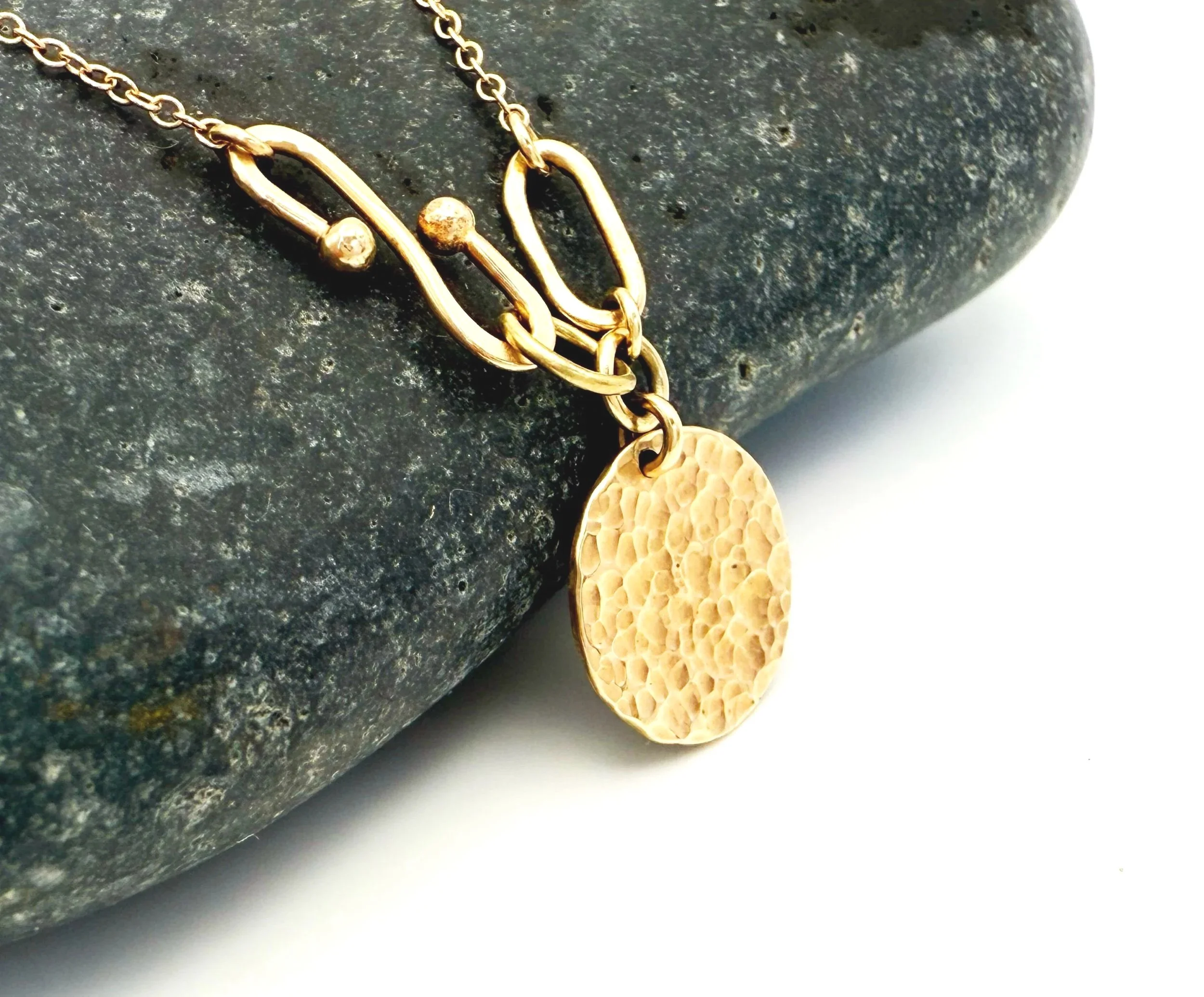 gold disc necklace with front clasp 14k
