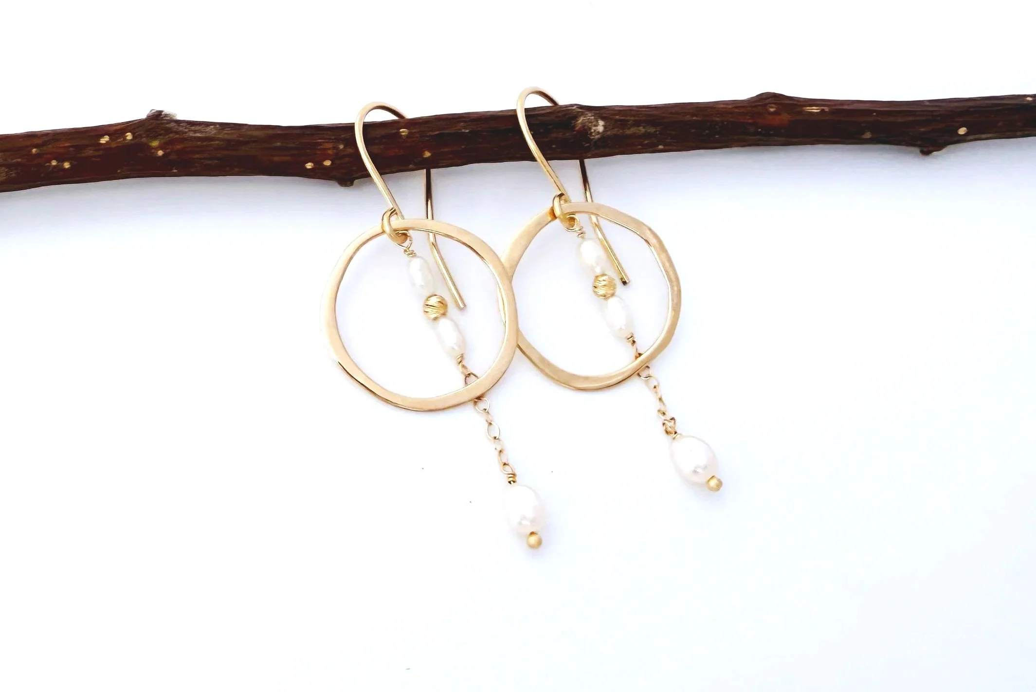 14k solid gold hoop dangle earrings white pearl