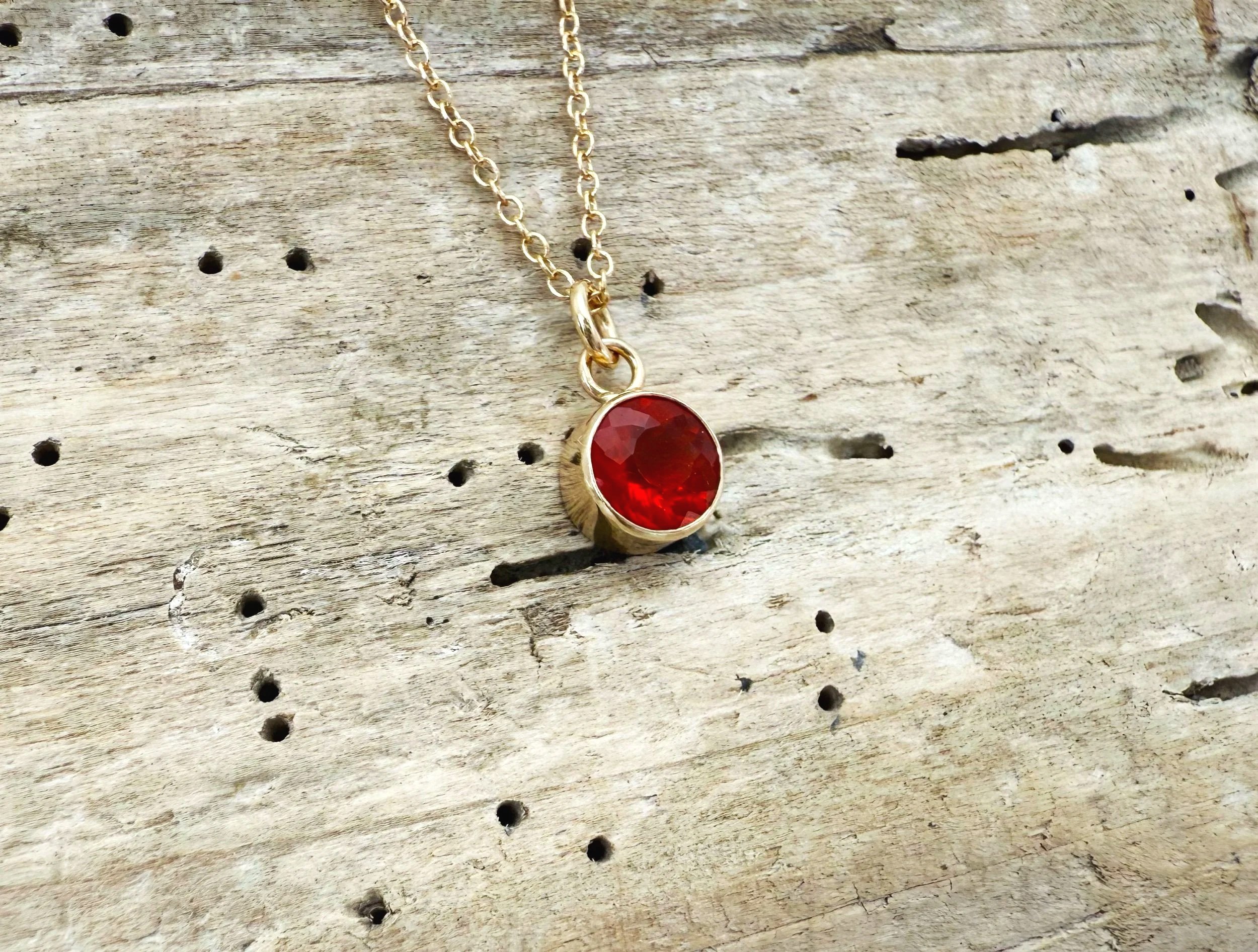 opal pendant necklace solid gold 14k