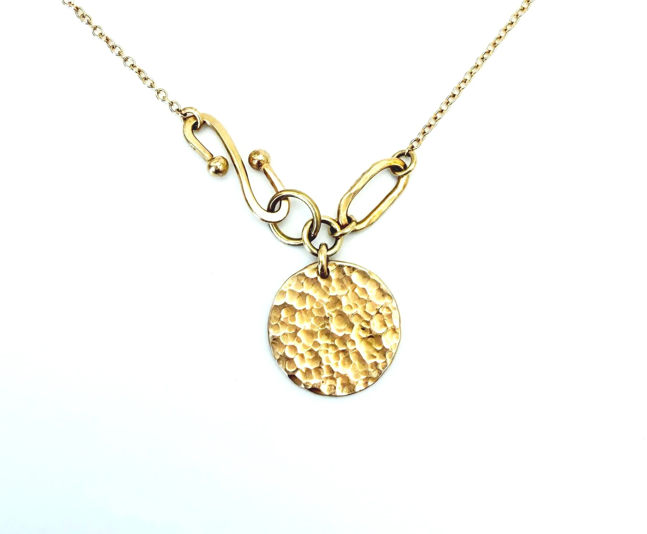 solid gold hammered disc necklace 14k