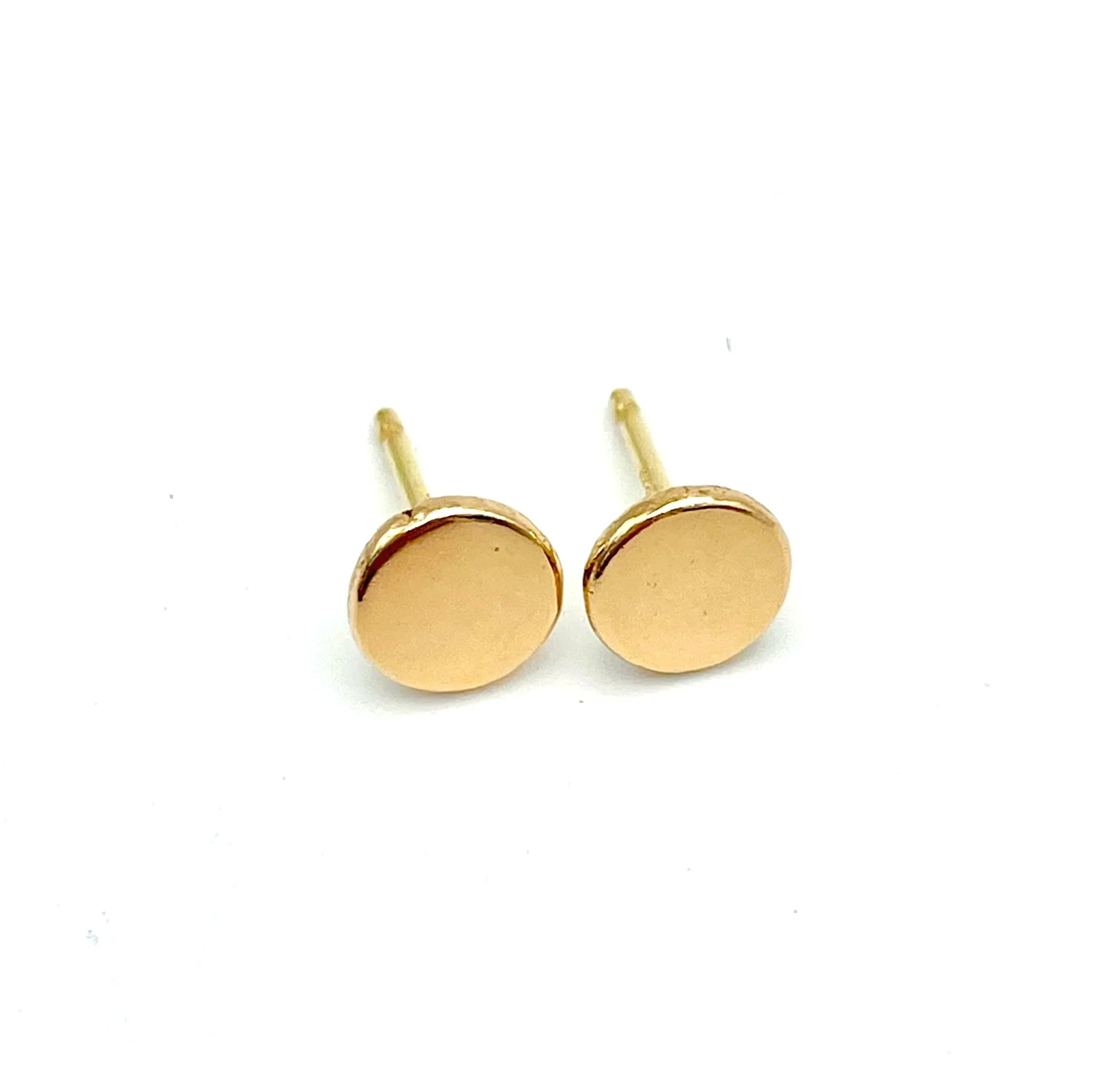 18k solid gold stud earrings