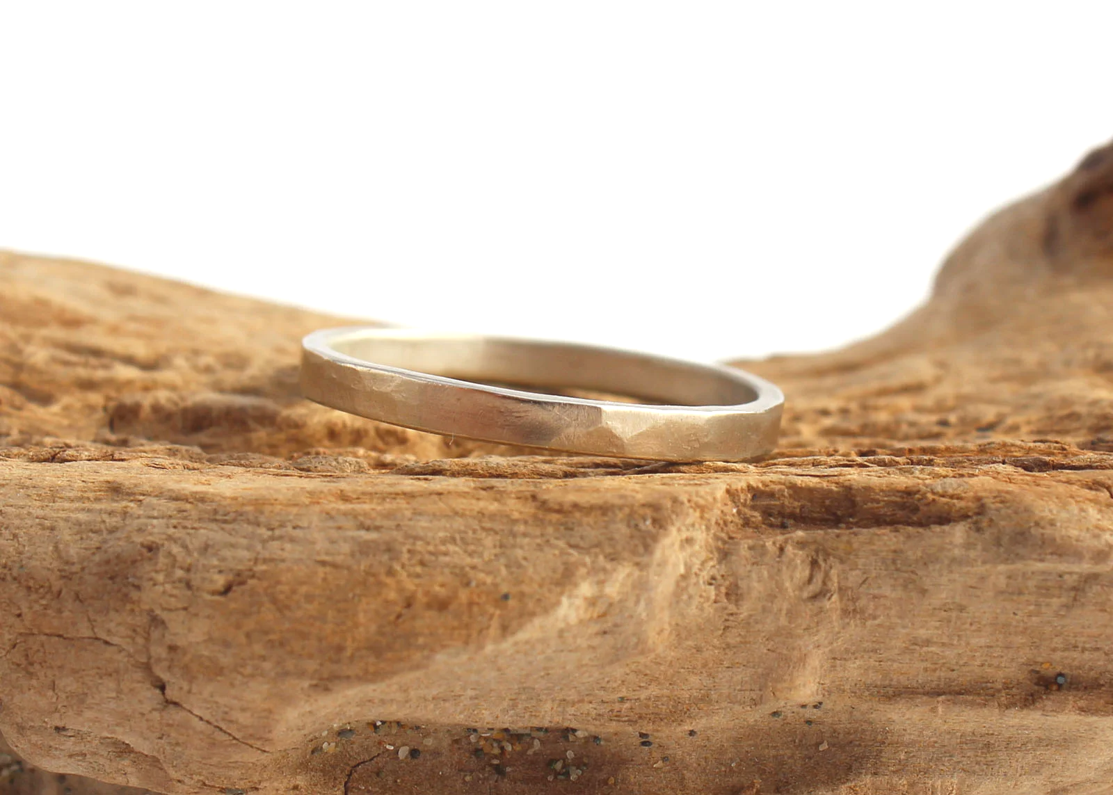 2mm white gold ring