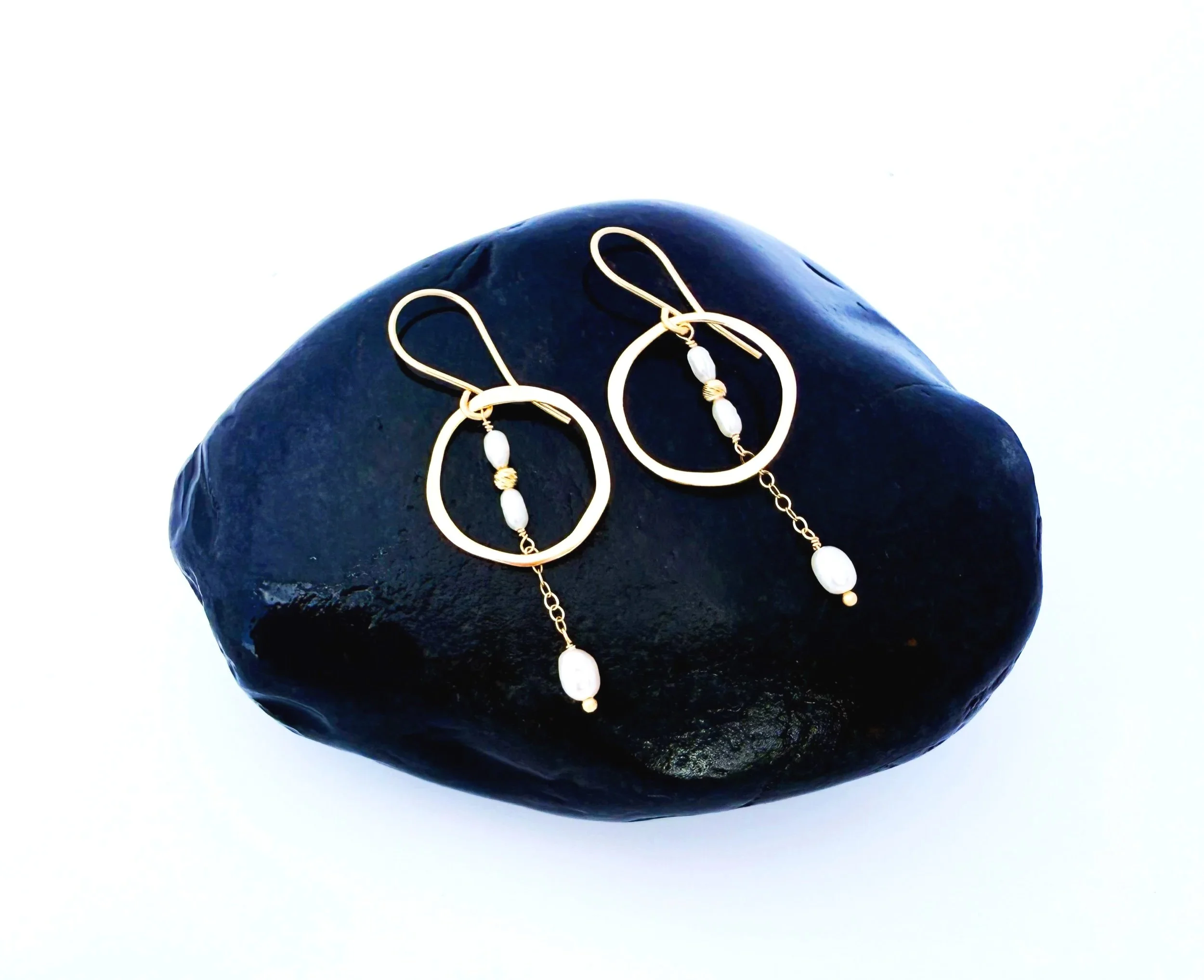 14k solid gold pearl dangle earrings
