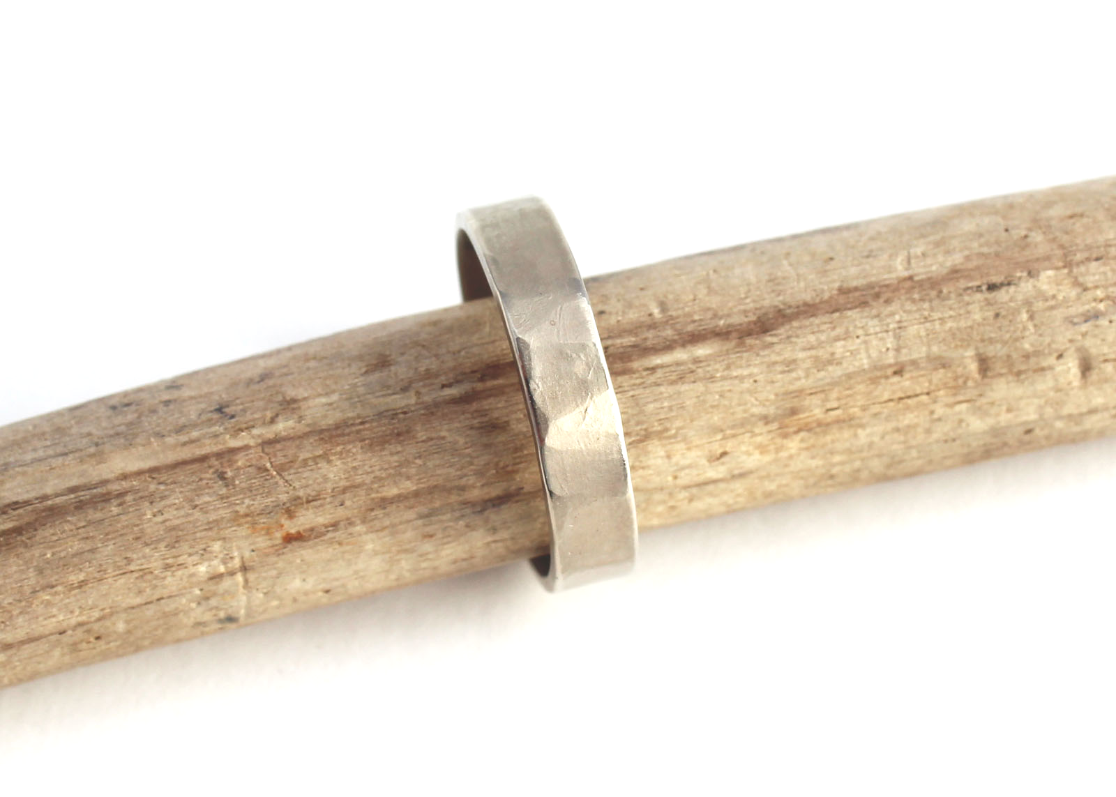 hammered white gold wedding band ring 4mm