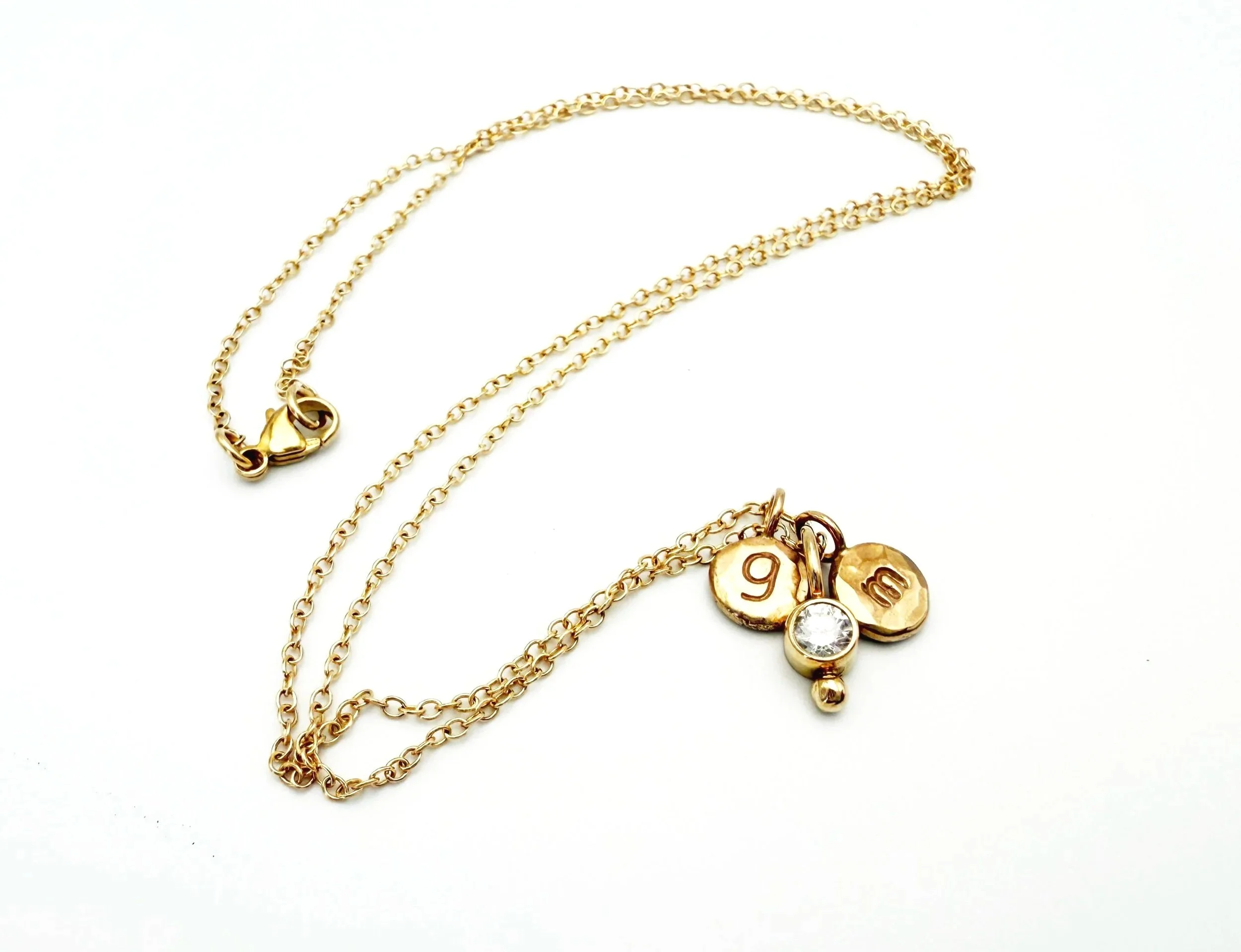gift for mom, kids initials discs 14k