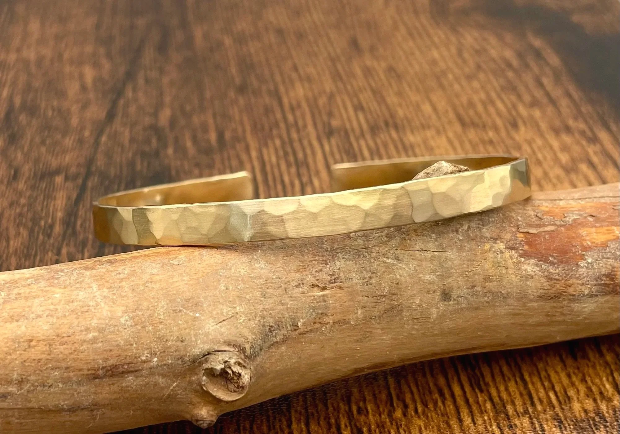 18k solid gold hammered cuff bracelet