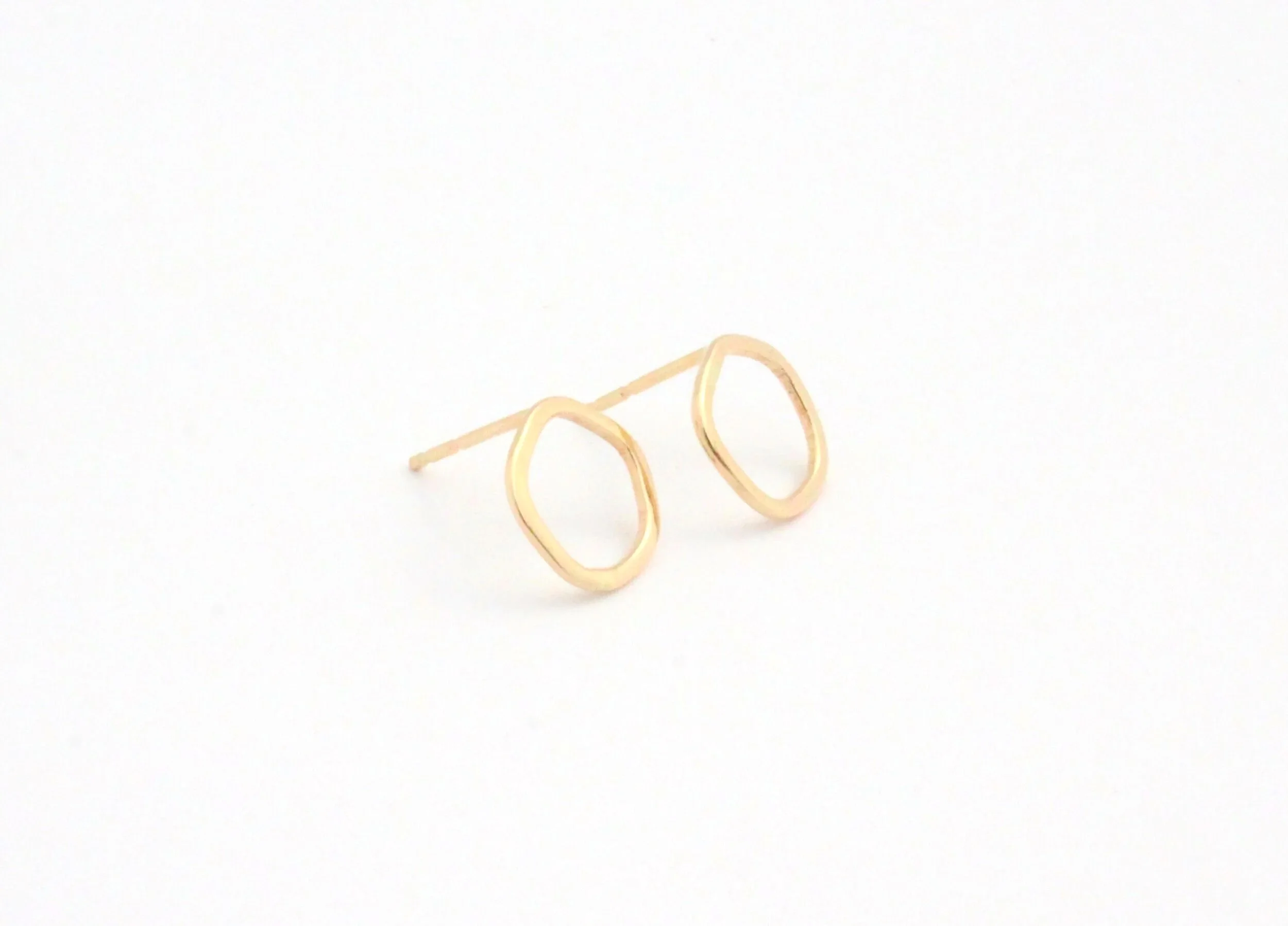 artisan made circle stud earrings 14k
