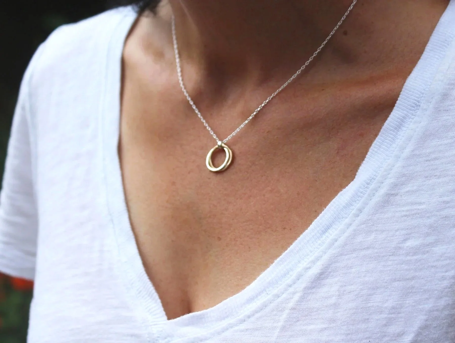 2%2Bcircles%2Bnecklace8.jpg
