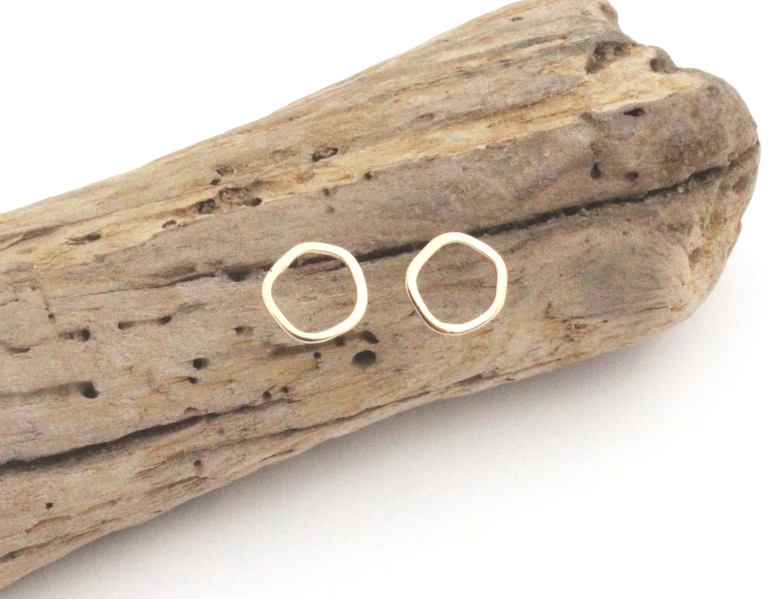 handmade circle stud earrings 14k