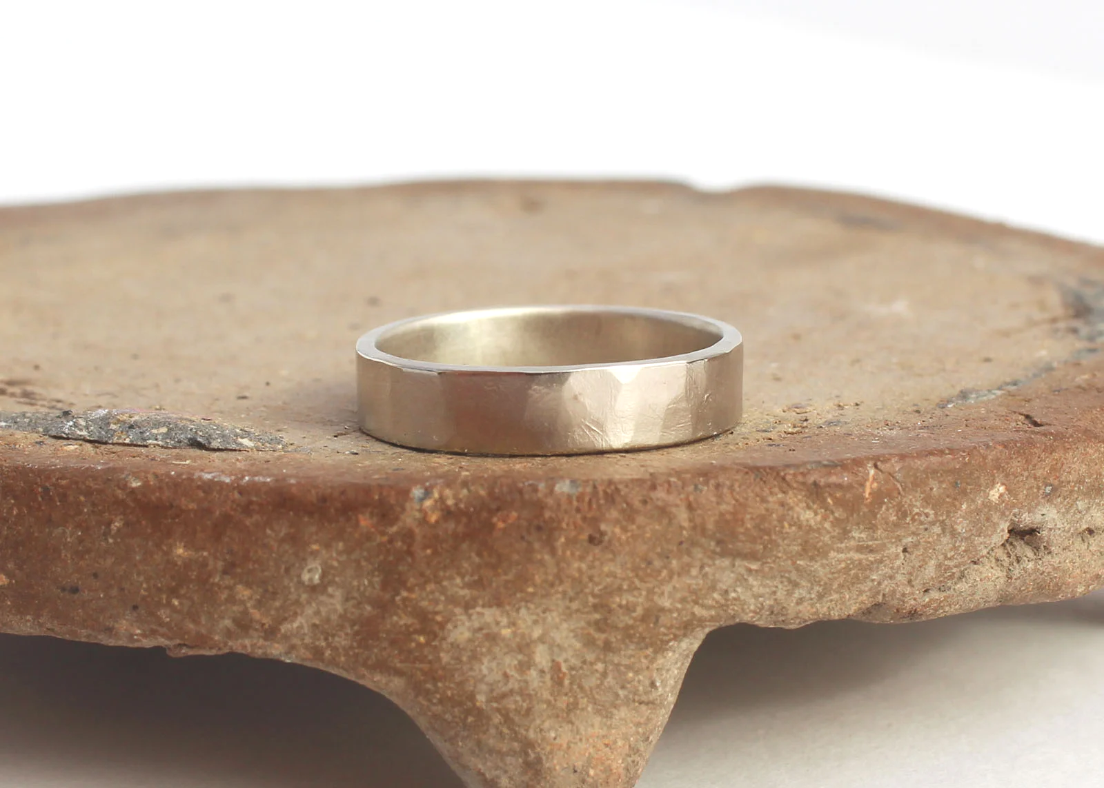 4mm white gold wedding band hammered