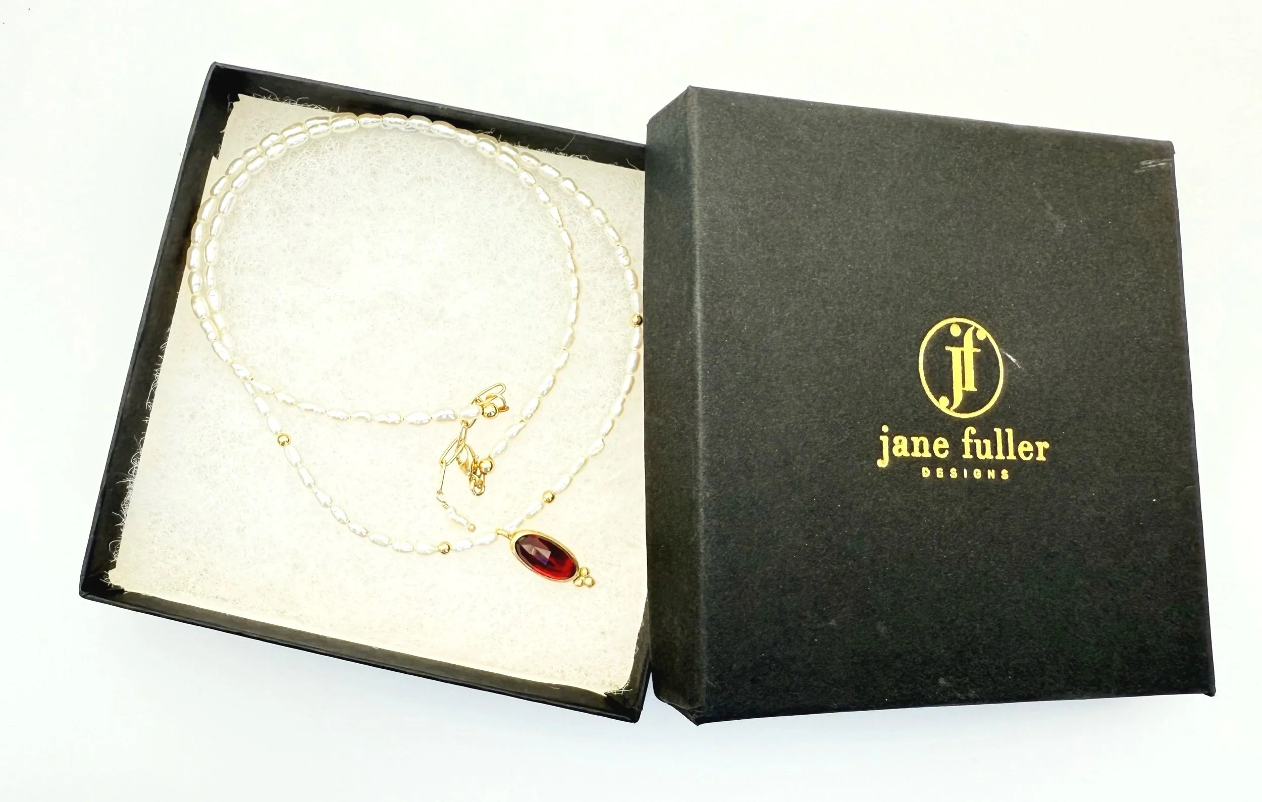 14k solid gold garnet pendant necklace with pearls