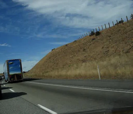 Keeara Rhoades, U.S. 16, West of Newcastle, WY, September 5, 2007 (1:29 pm)