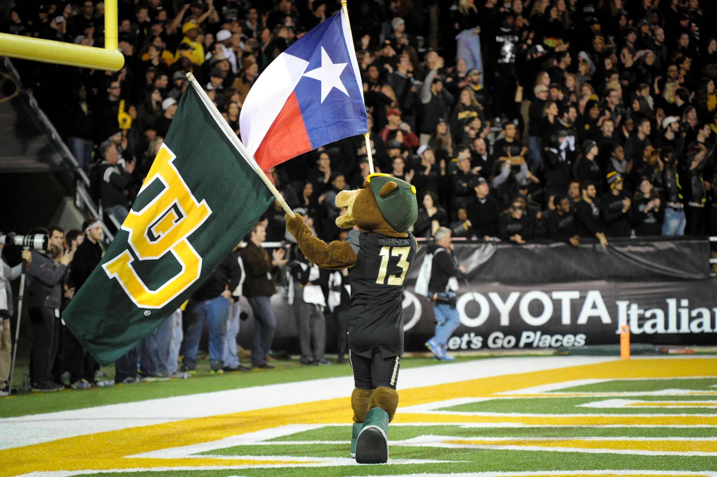 Baylor Mascot - DSC_6002.jpg