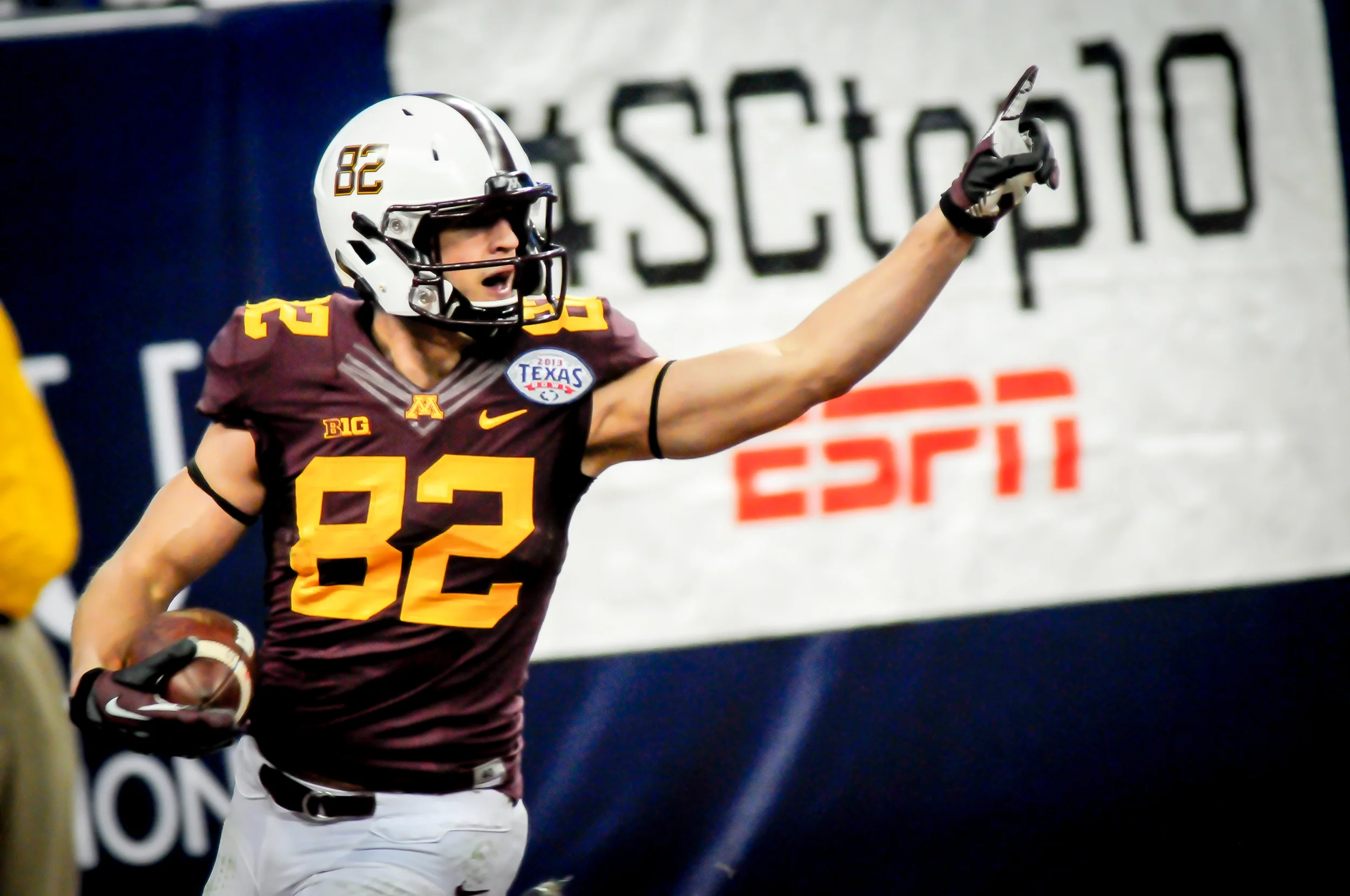 WR 82 Drew Wolitarsky_DSC5593.JPG