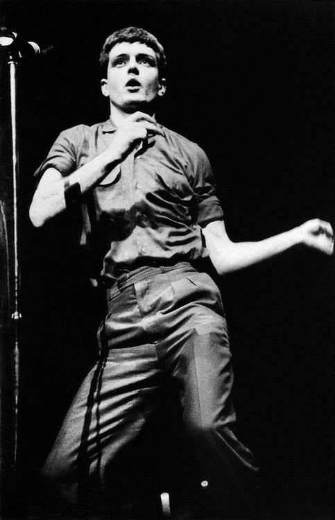 Ian Curtis "the epilepsy dance"