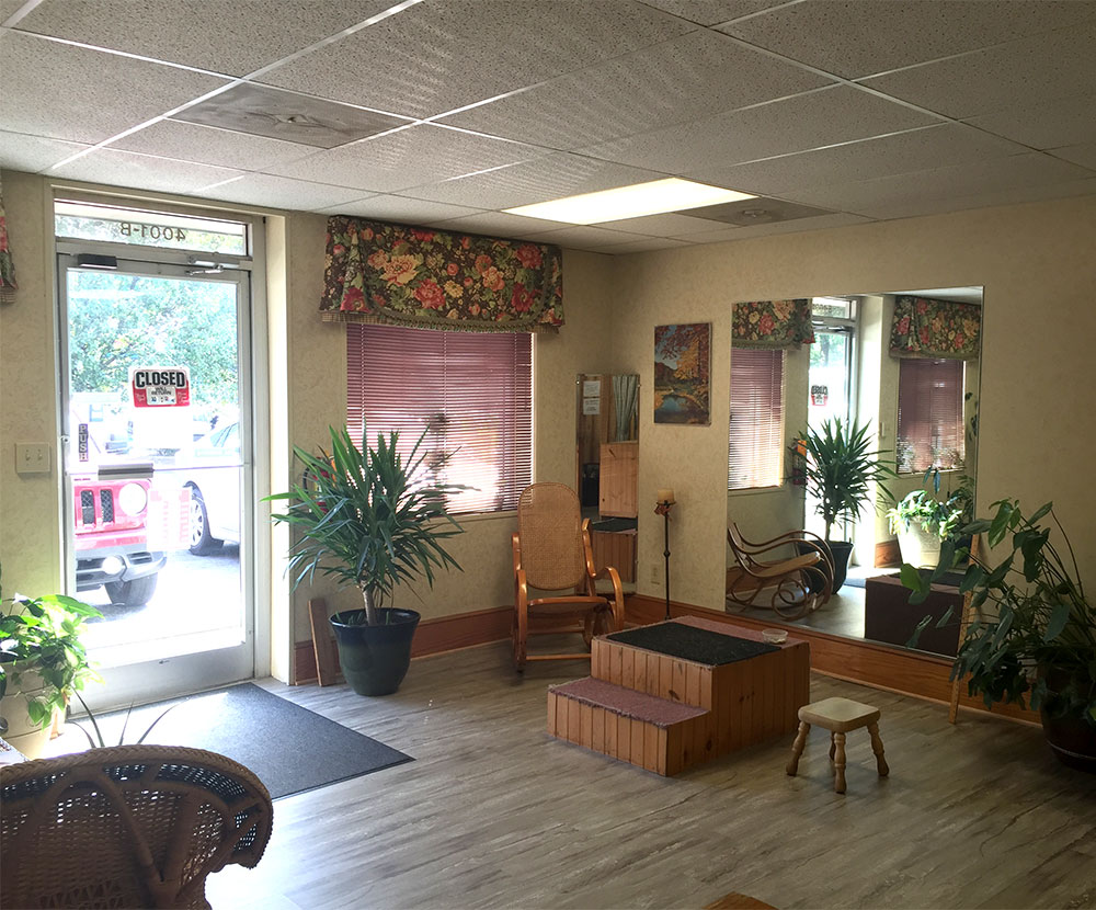 rhodas-alterations-interior-01.jpg