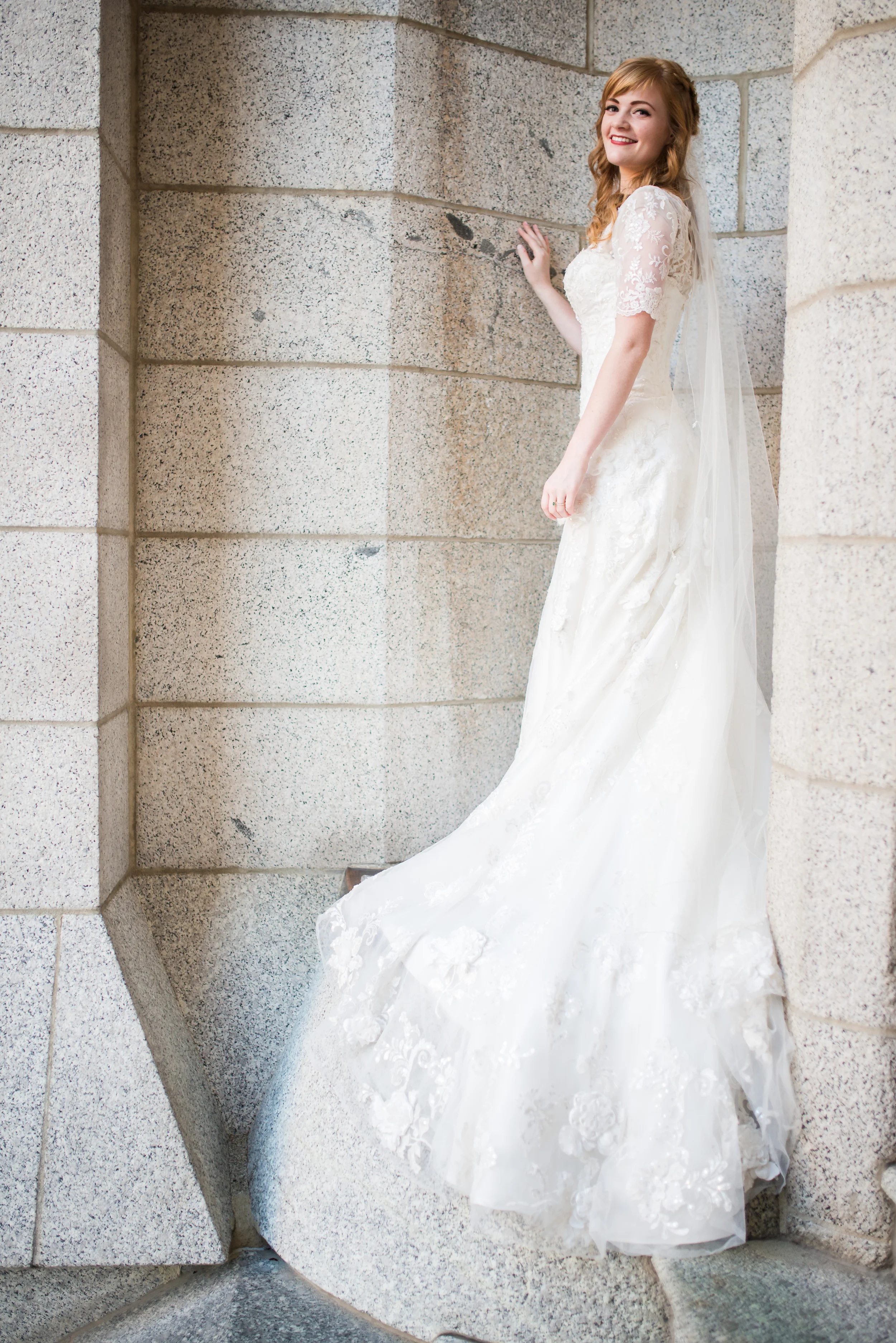 Hannah and Henry first look-93.jpg