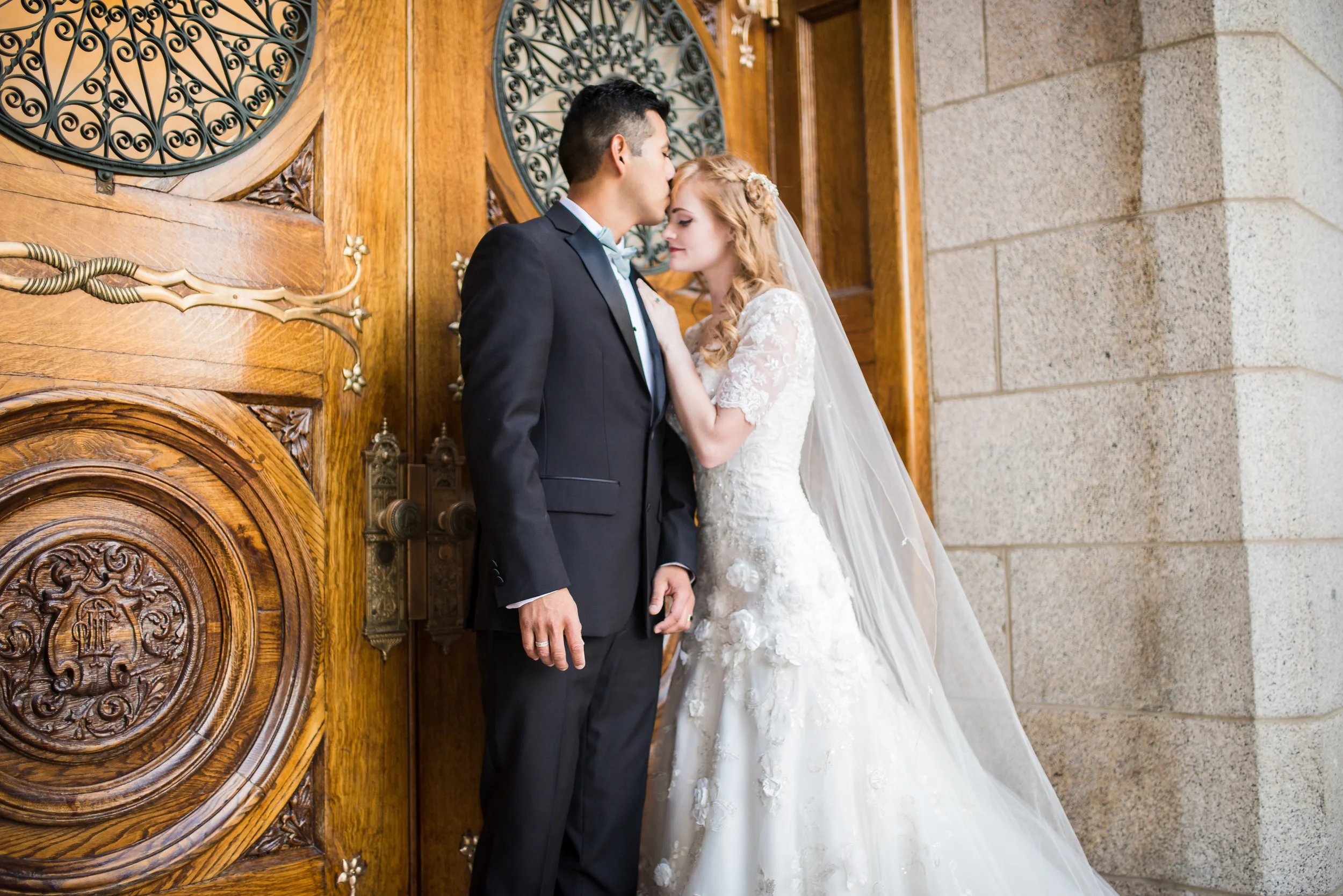 Hannah and Henry first look-90.jpg