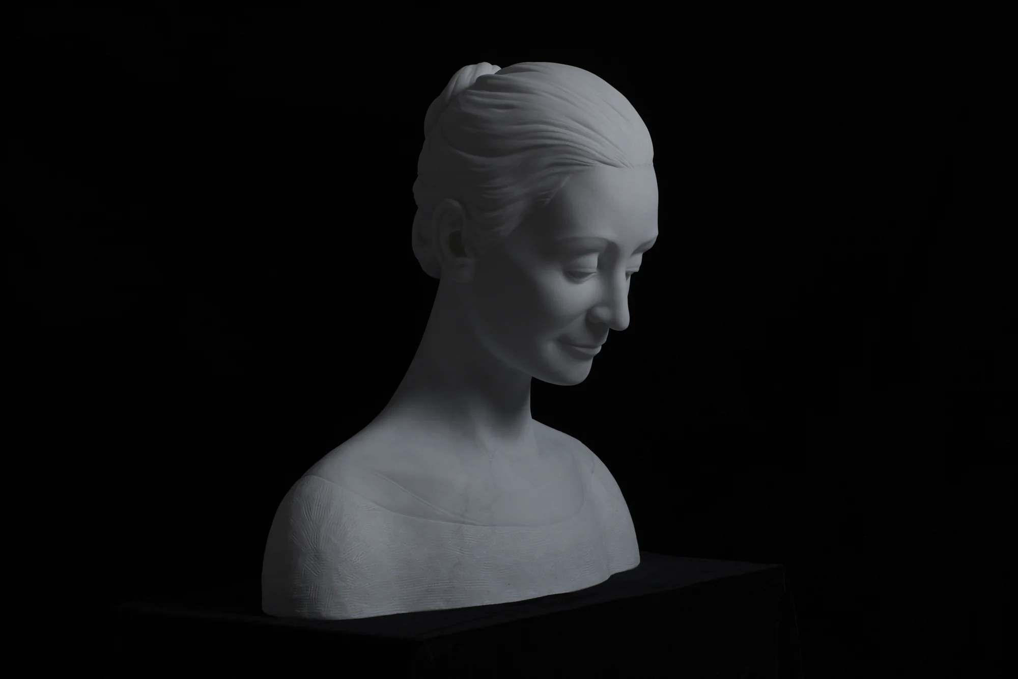 Portrait 2017 Carrara marble 550 x 520 x 320mm