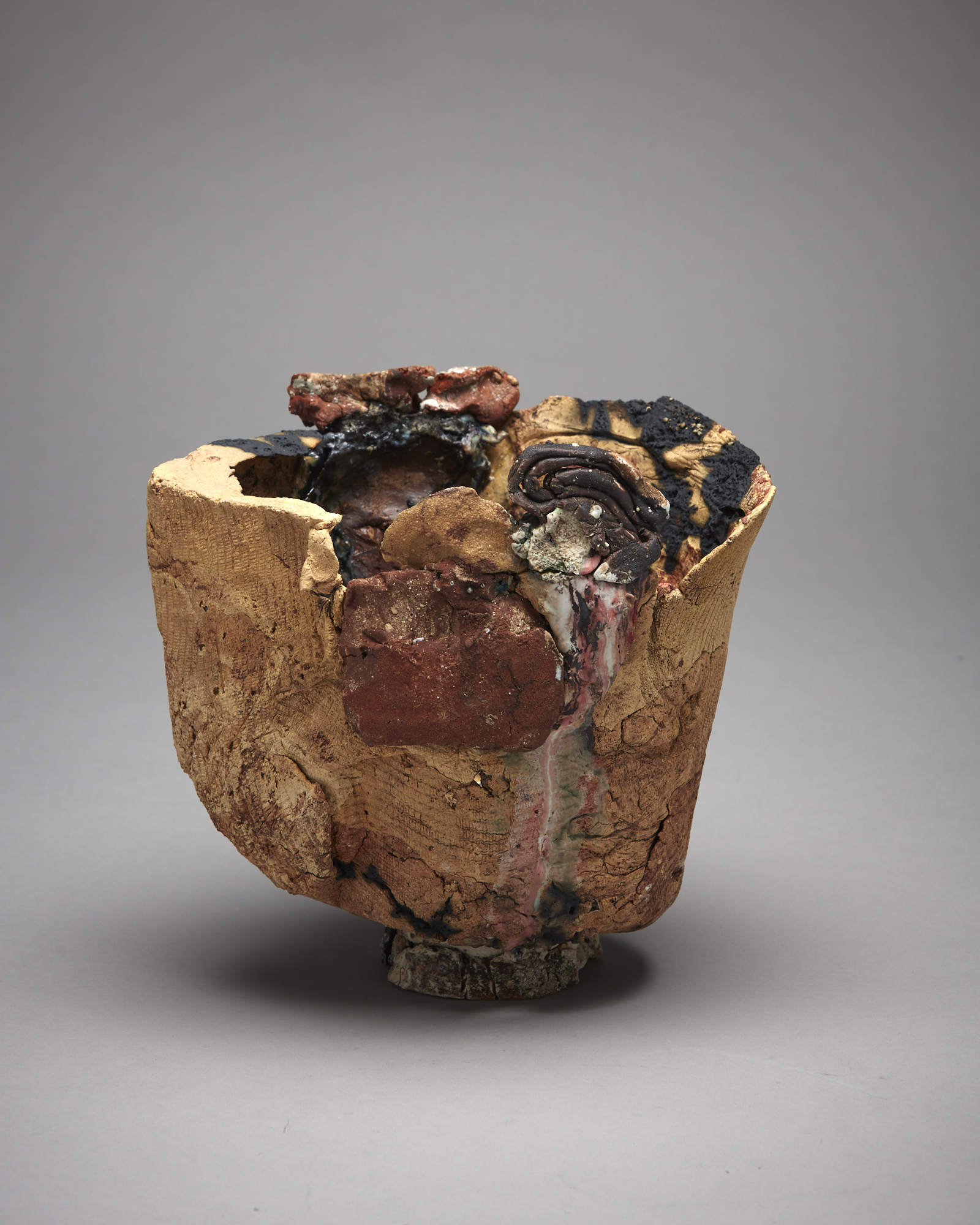 Illyrioi 2018 raw clay, stoneware, porcelain, ceramic pigment and oxide, glass, copper 215 x 220 x 205mm
