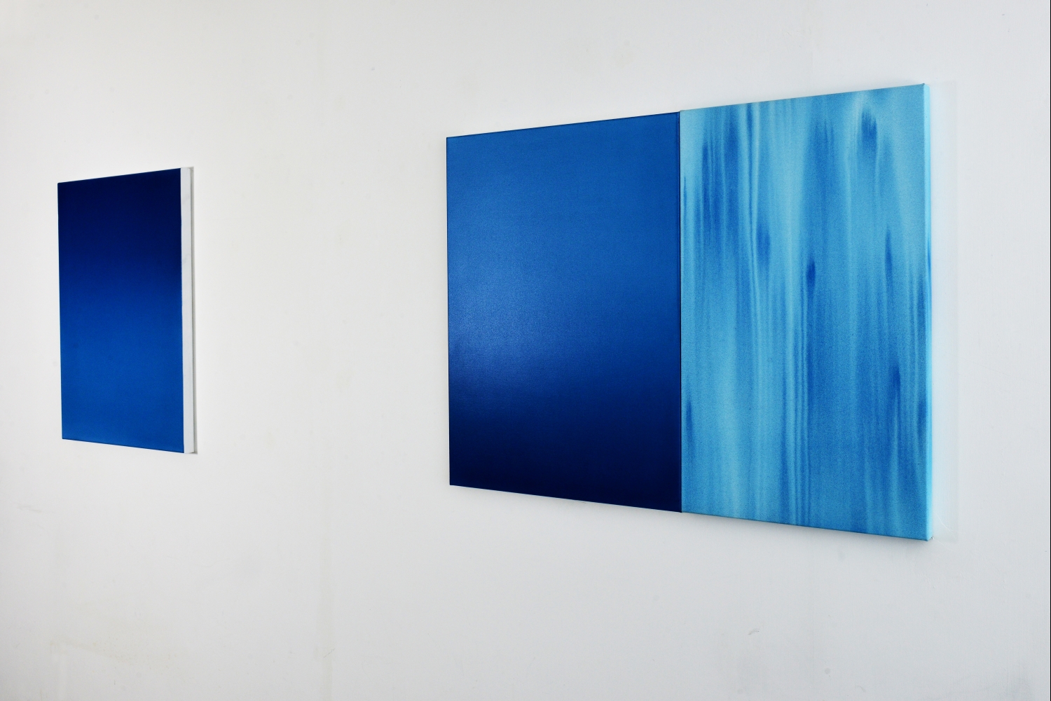  L to R:  Wu-Wei  i 2017 56cm x 76cm acrylic on primed polyester;  Stasis  Diptych 2017 102cm x 77cm. Photography by Tony Sze, Hong Kong. 
