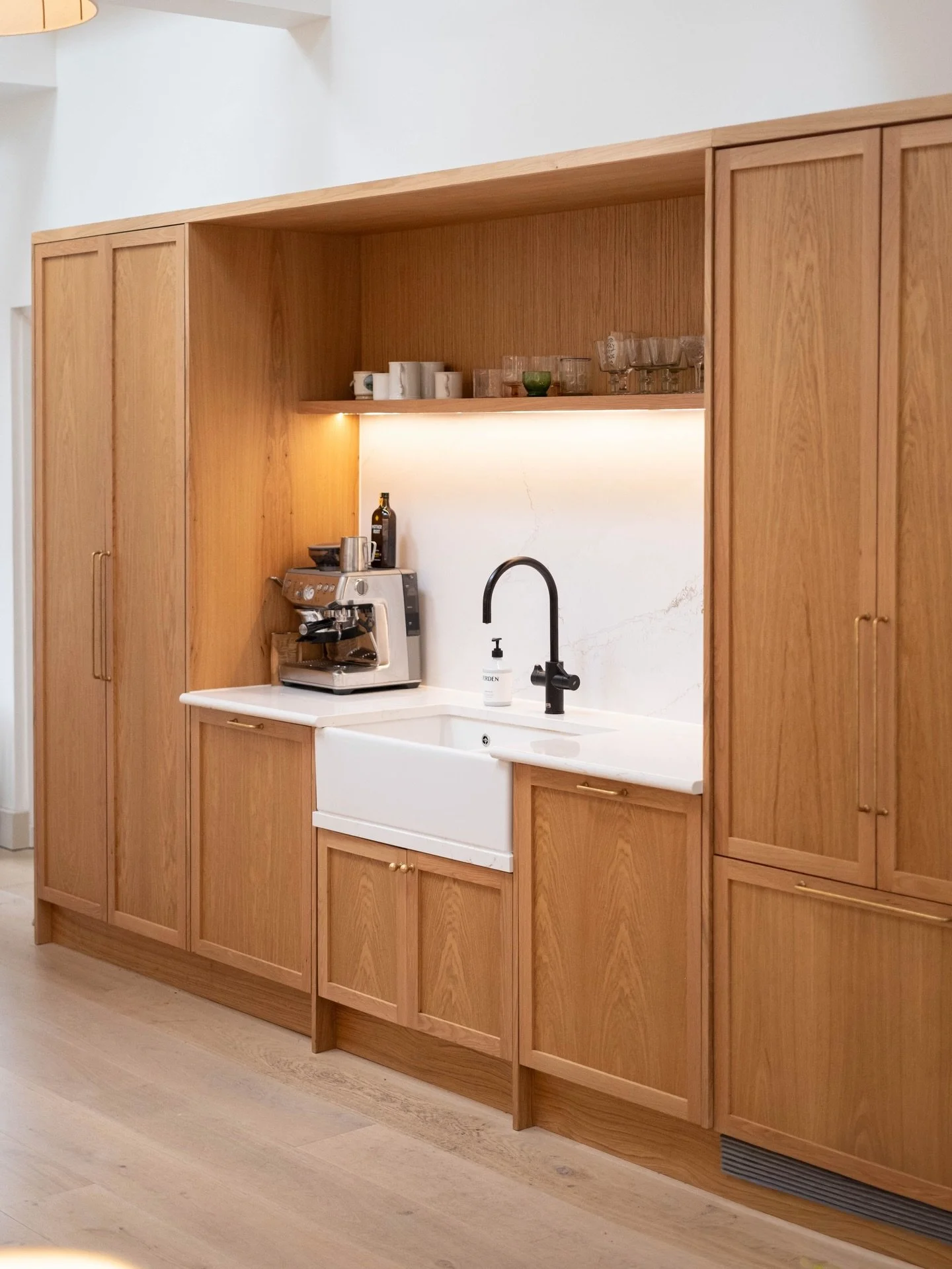 Why use Meadows Kitchens for your next project?

Proven &amp; trustworthy:
How many local kitchen companies do you know that have been operating for 20 years? We know our kitchens stand the test of time, because we&rsquo;ve been around to see them. W