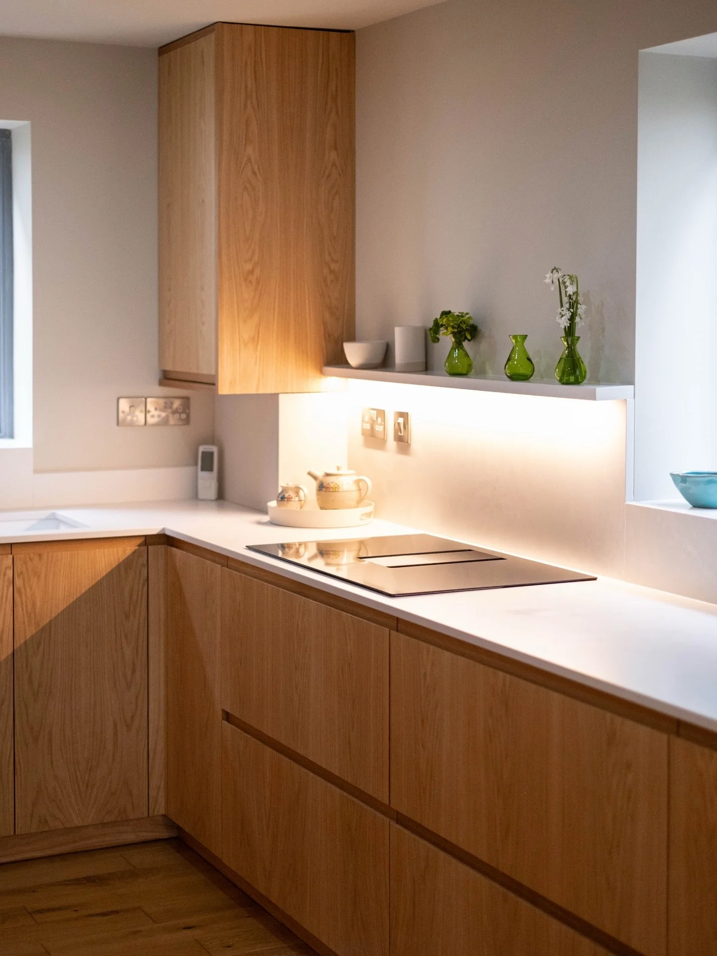 Oak is renowned for its exceptional strength, striking grain structure, and remarkable longevity. Crown-cut oak in particular reveals the wood&rsquo;s most character. 

Veneer allows us to show off this beauty, whilst delivering a door that is dimens