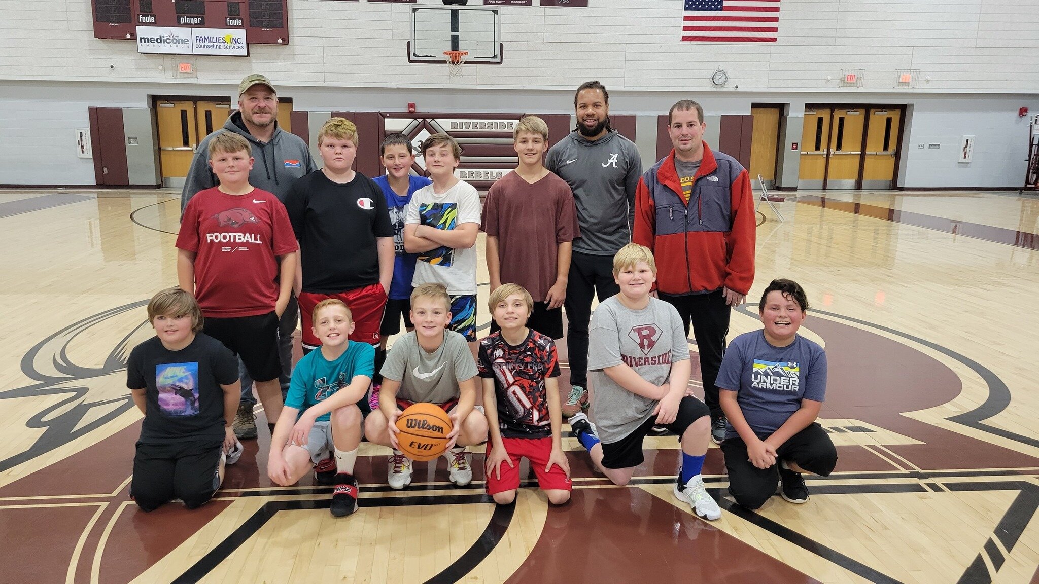 Thank you Riverside elementary boys teams for having us come for skill training. We look forward to coming back in! 

#SkillTraining #EliteArkansasTraining