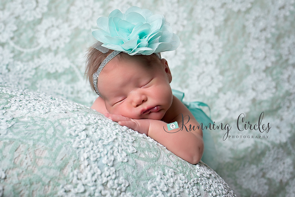 I love this color and I just love this little one!