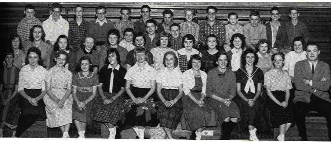 Bill Newvine is fourth from the left in the top row of this yearbook photo from his freshman year in high school. Photo: Newvine Personal Collection.