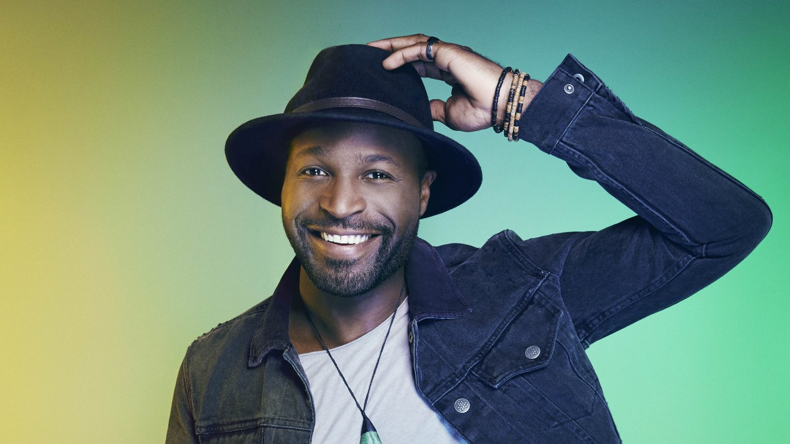 KEVIN DAVY-WHITE.jpg
