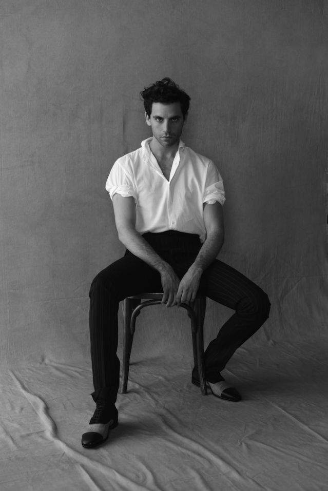 Mika bares it all - Metro US
