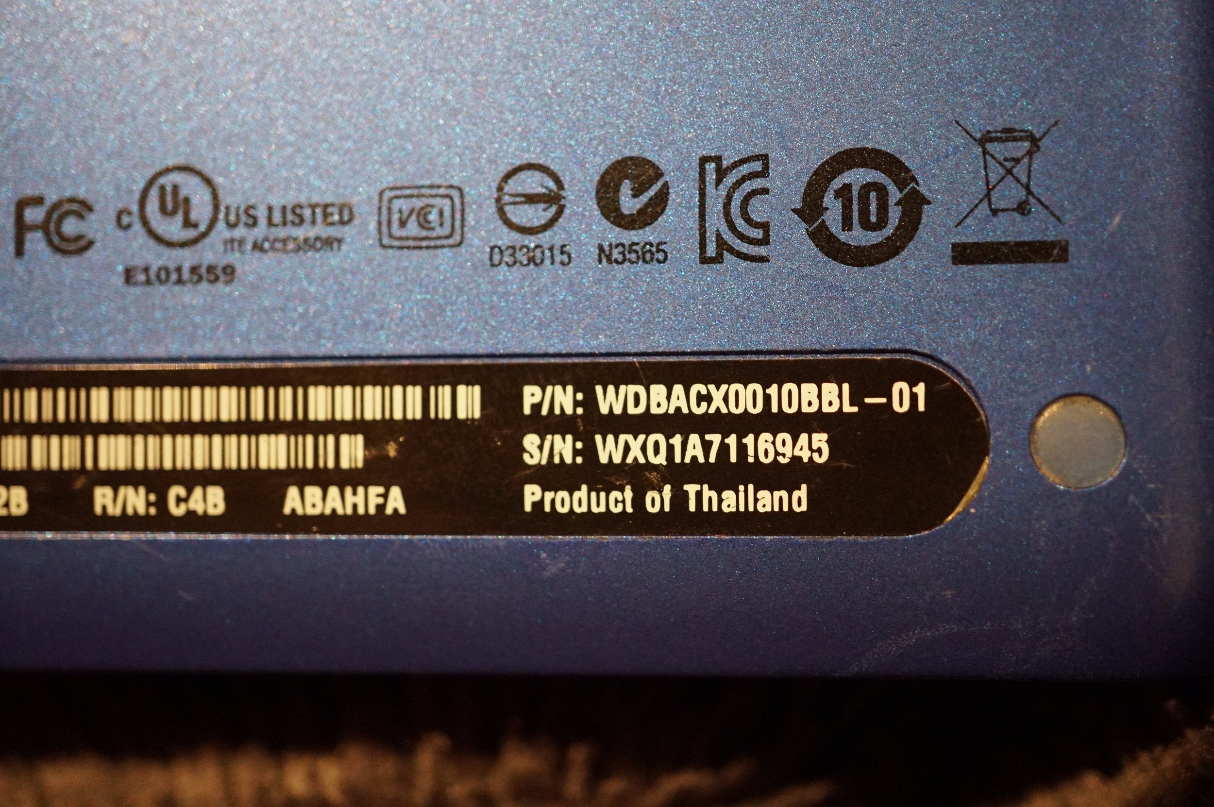 WDBACX0010BBL - 01 Blue 1TB WD My Passport