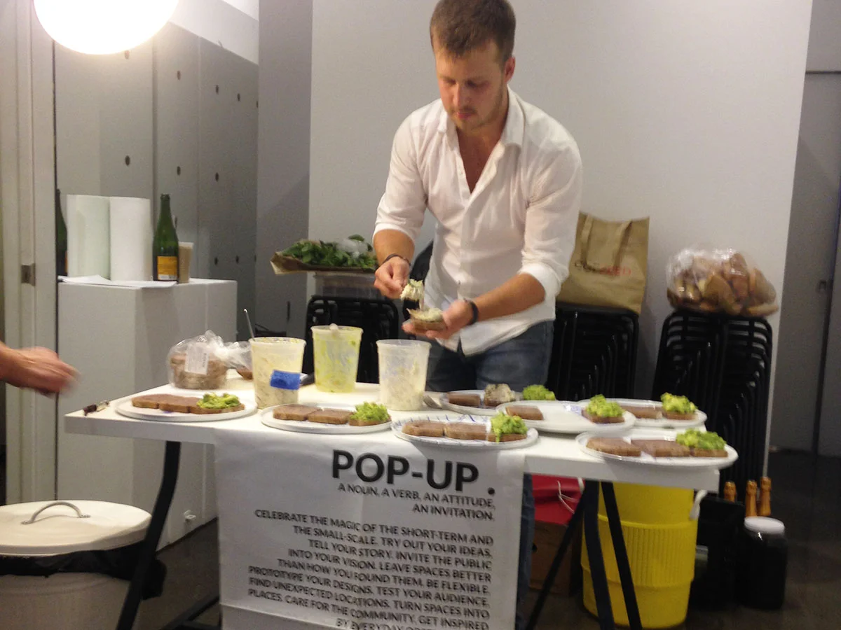 DinnerSalon_06bjpg.jpg