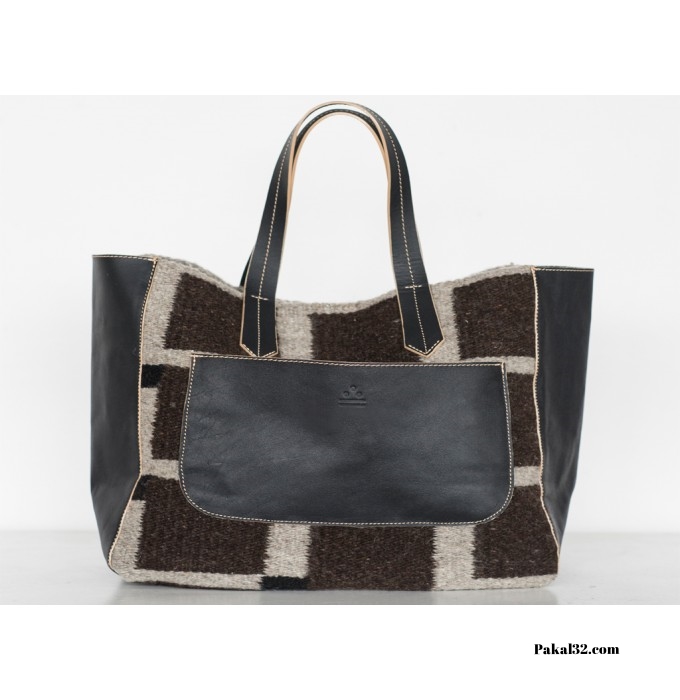  Albán Squared Handbag ($220)