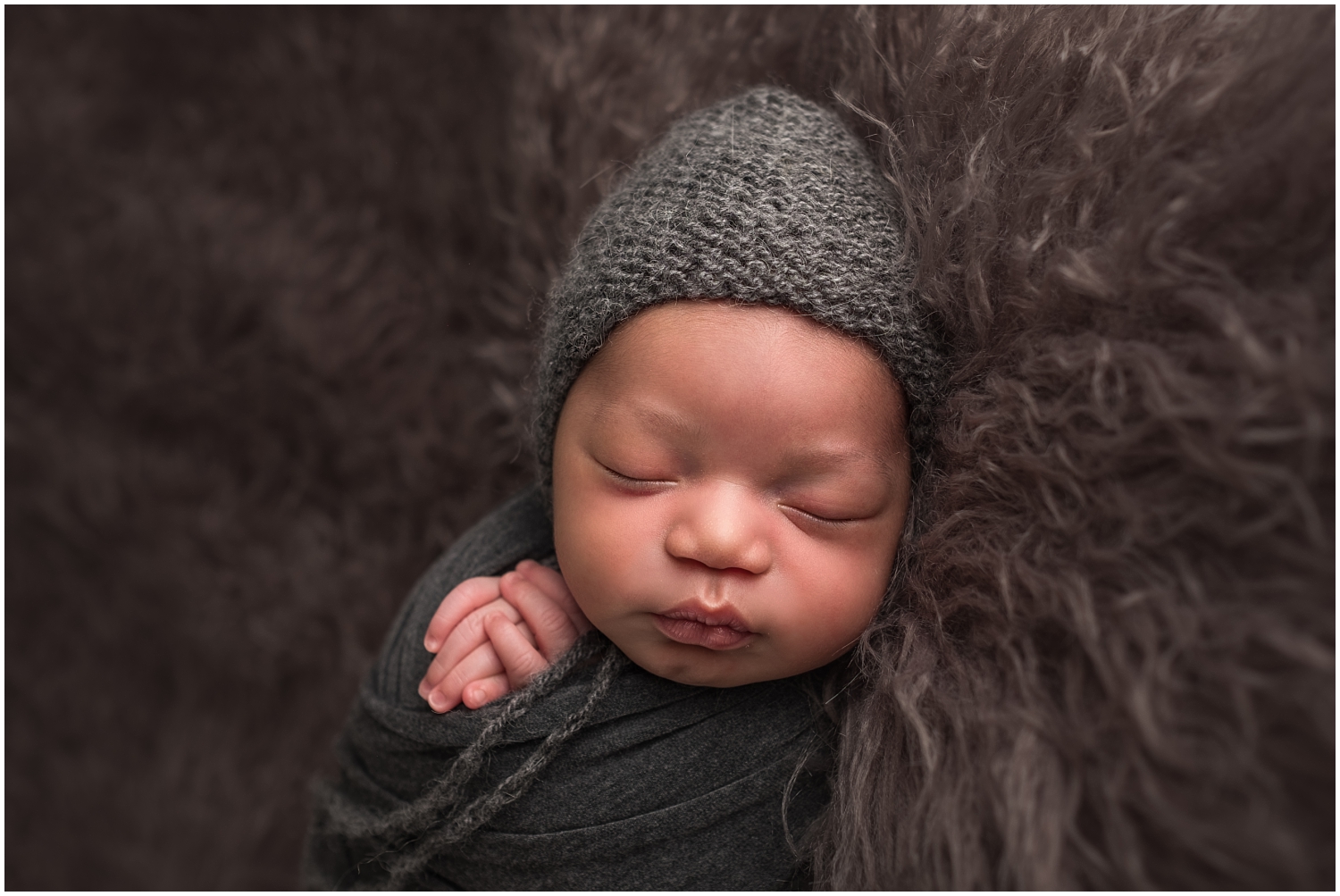 Indianapolis newborn photographer