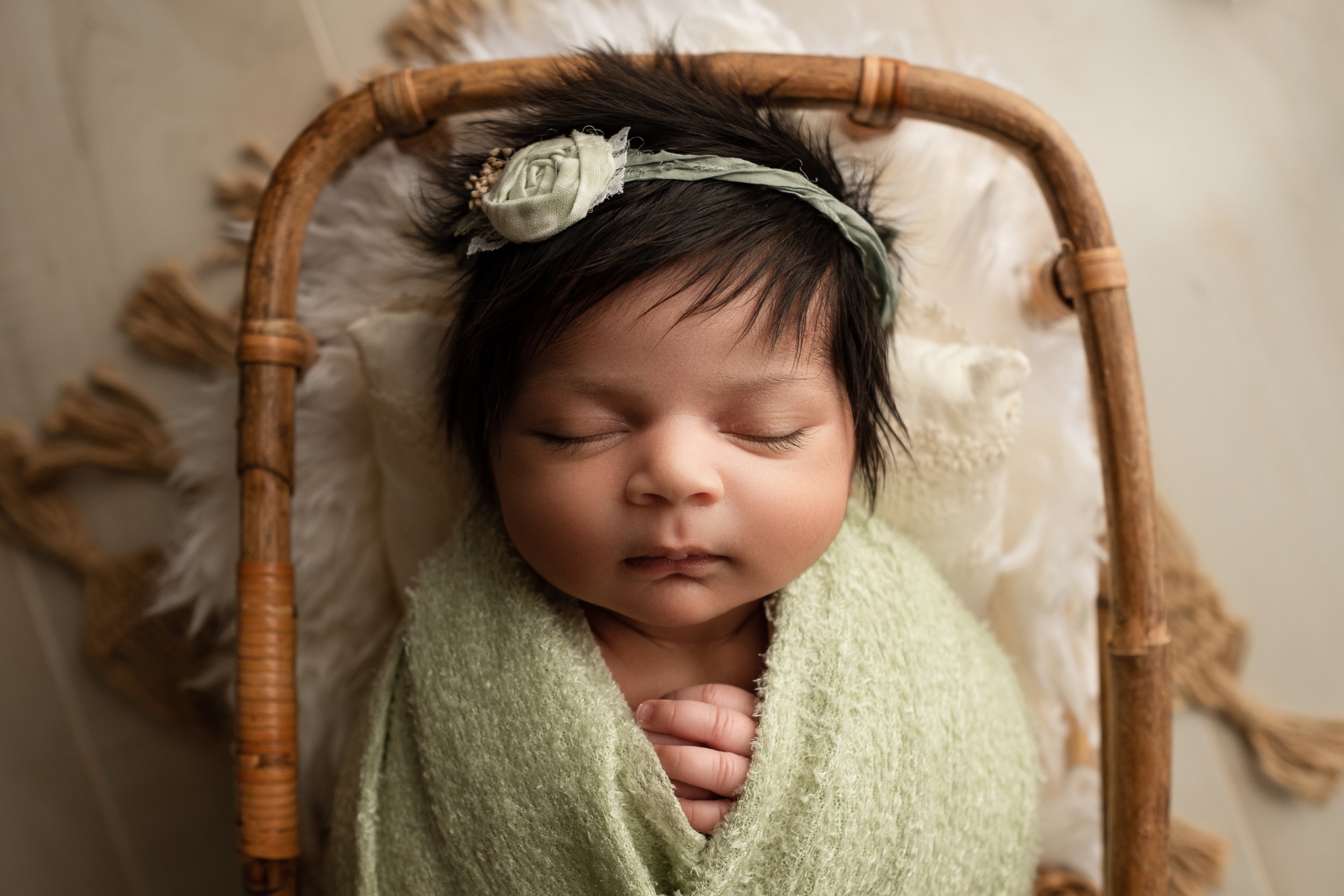 Indianapolis-Newborn-Photographer-Mudhar1-2.jpg