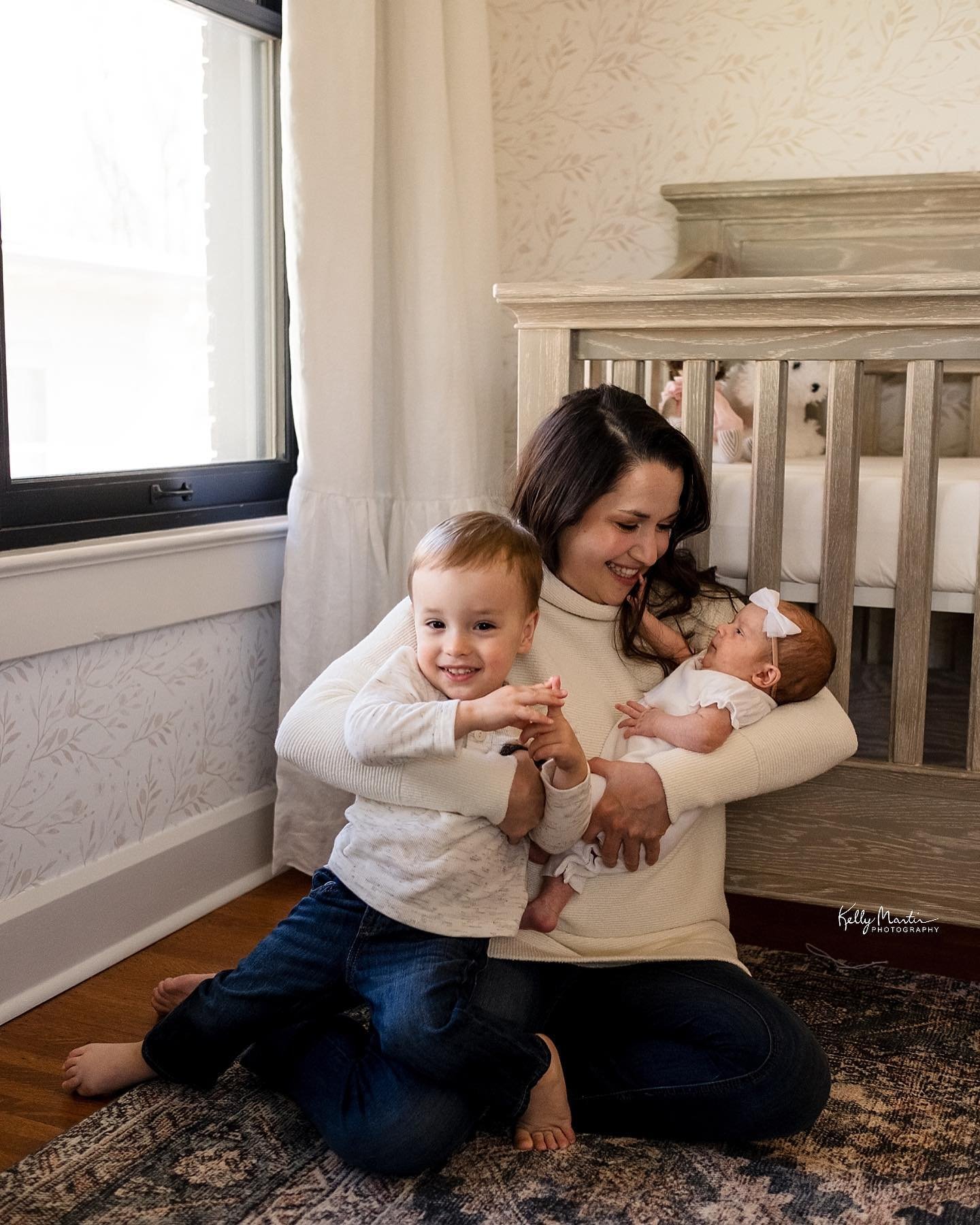 Love this sequence 🥰#kellymartinphotography #indianapolisnewbornphotographer #zionsvillenewbornphotographer #newbornlifestylephotography